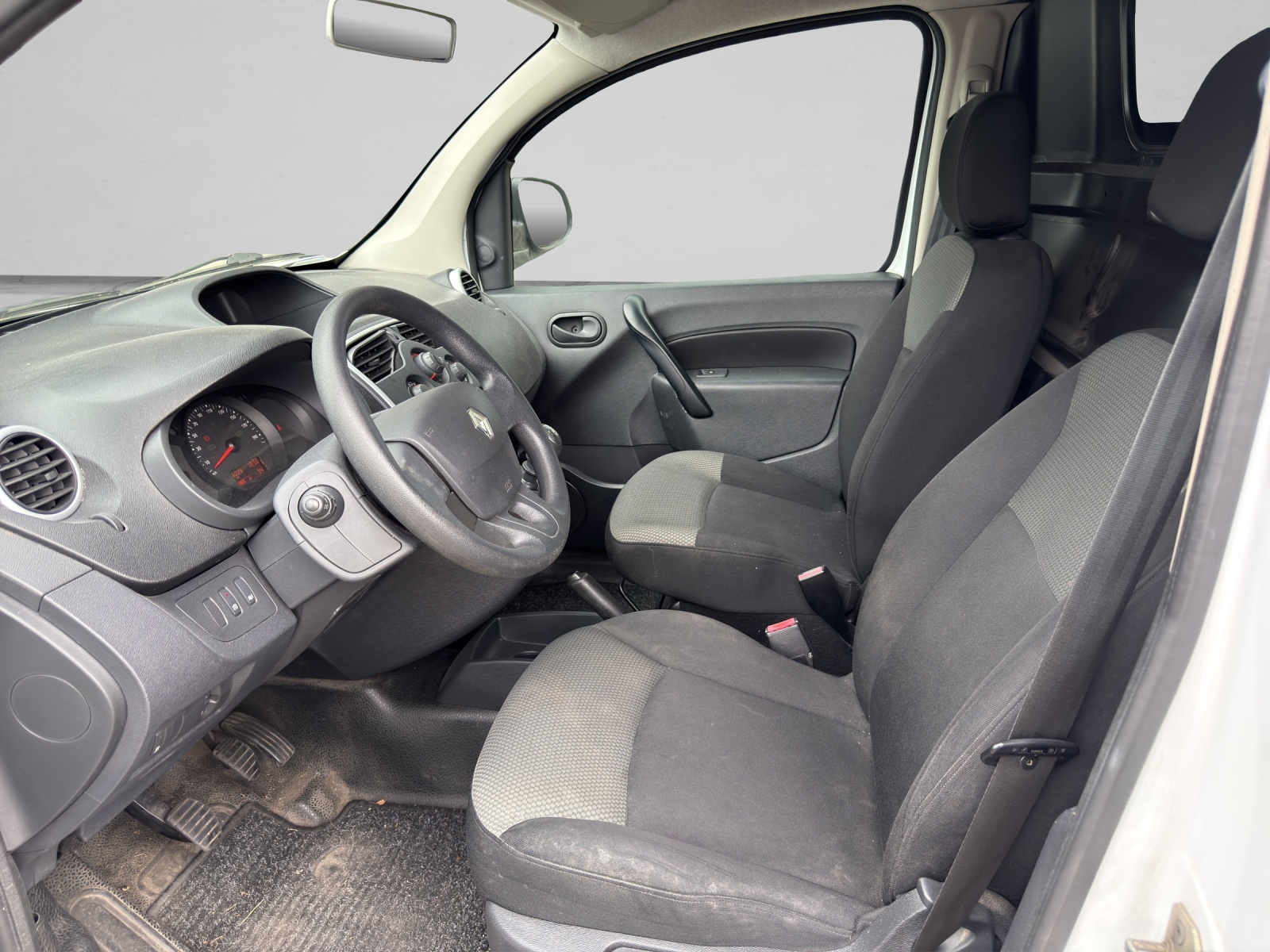 RENAULT Kangoo Medium TCe 115 ENERGY Business-image-8
