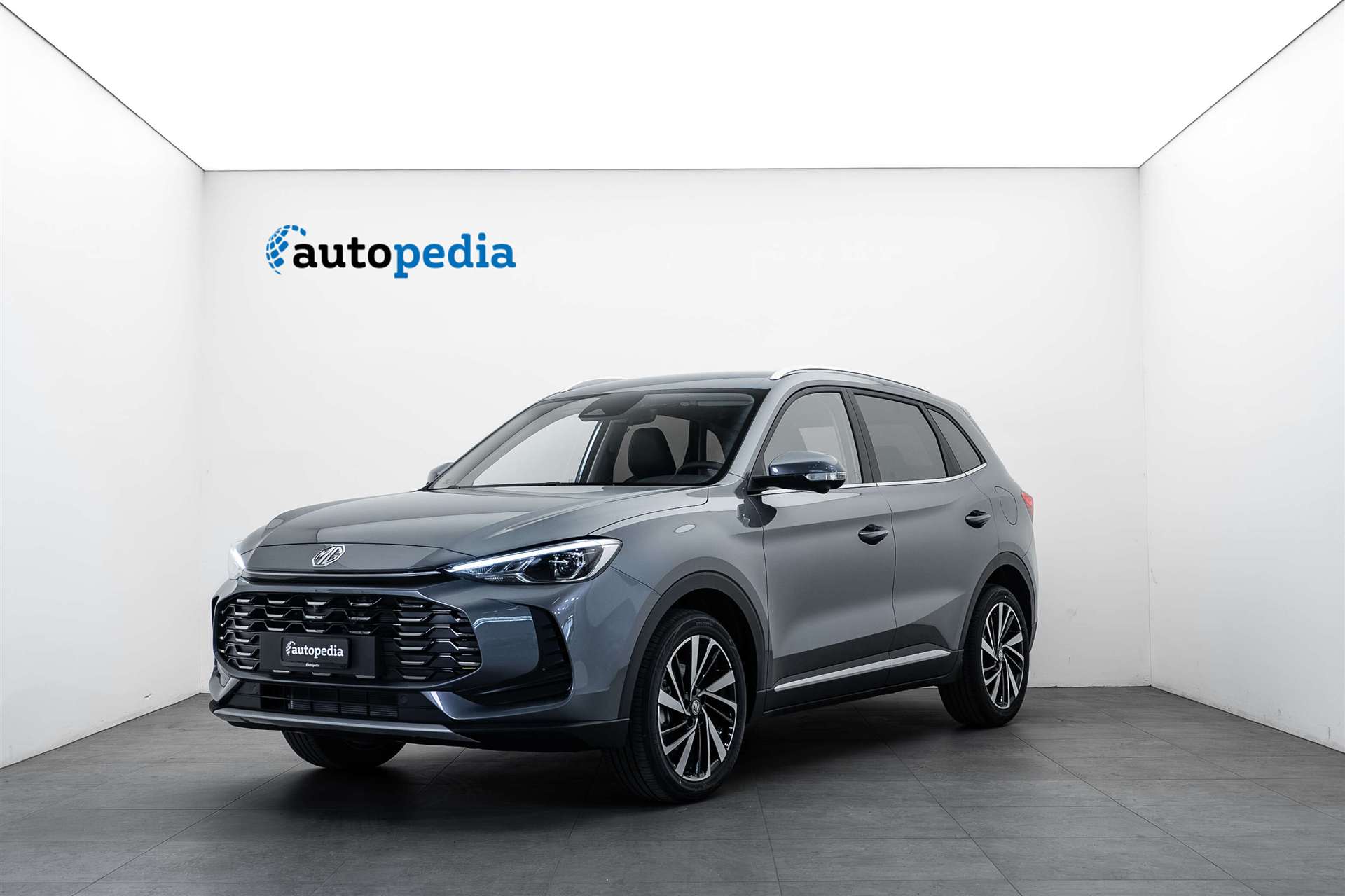 MG ZS 1.5 HEV Luxury Automat NEW-image-0