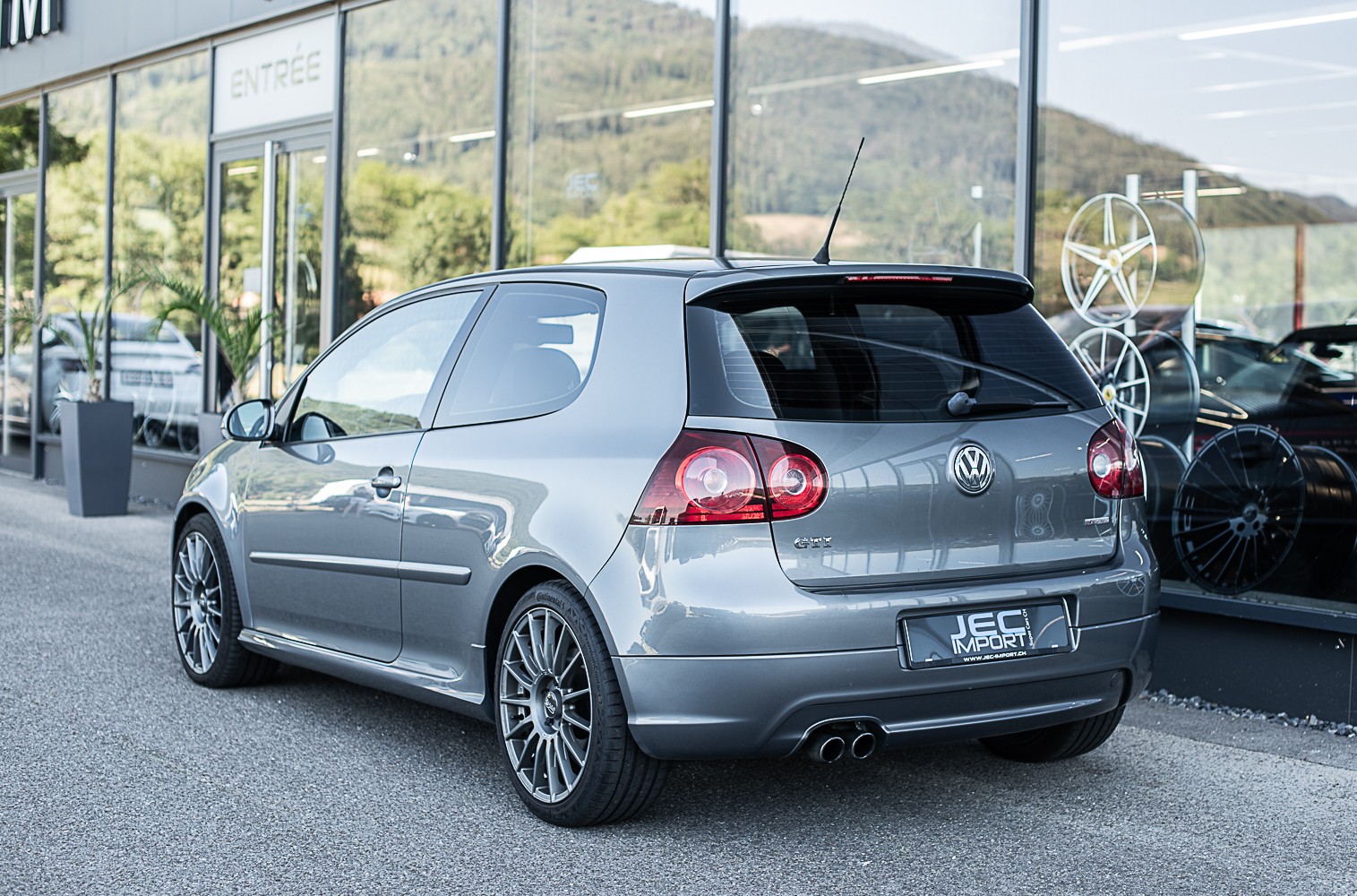 VW Golf 2.0 TFSI GTI Edition 30 3 portes-showroom-element-3