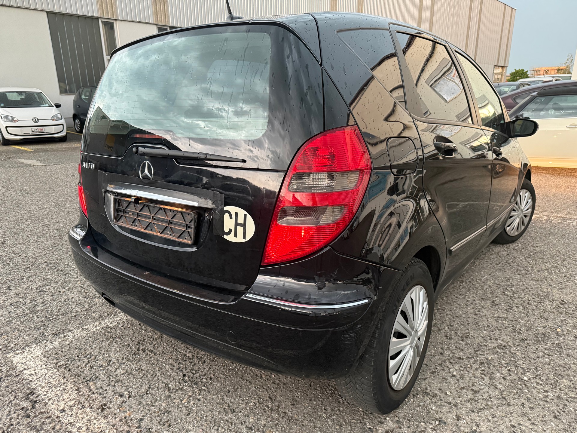 MERCEDES-BENZ A 170 Avantgarde-image-9