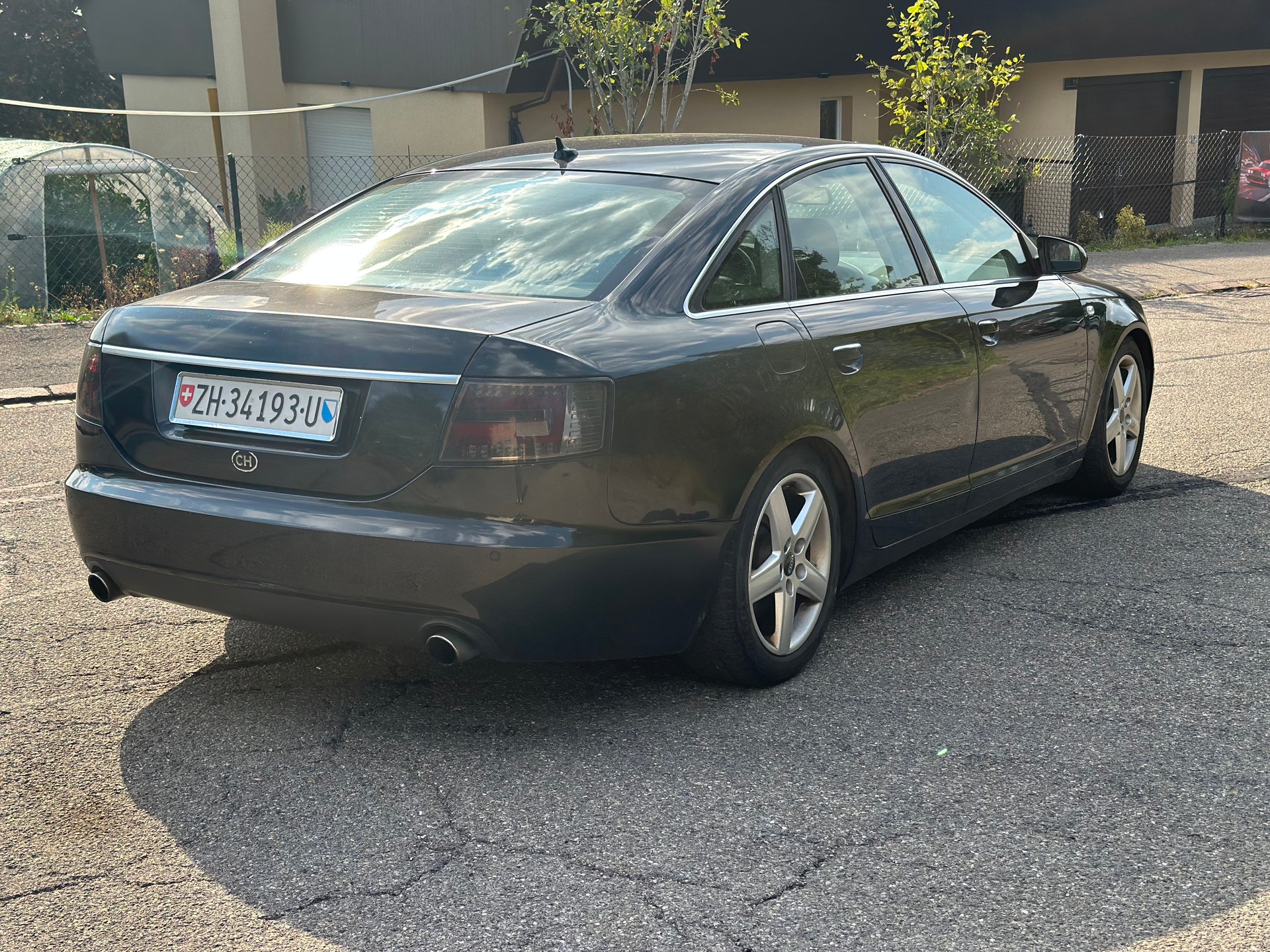 AUDI A6 Limousine 3.2 V6 FSI quattro-image-5