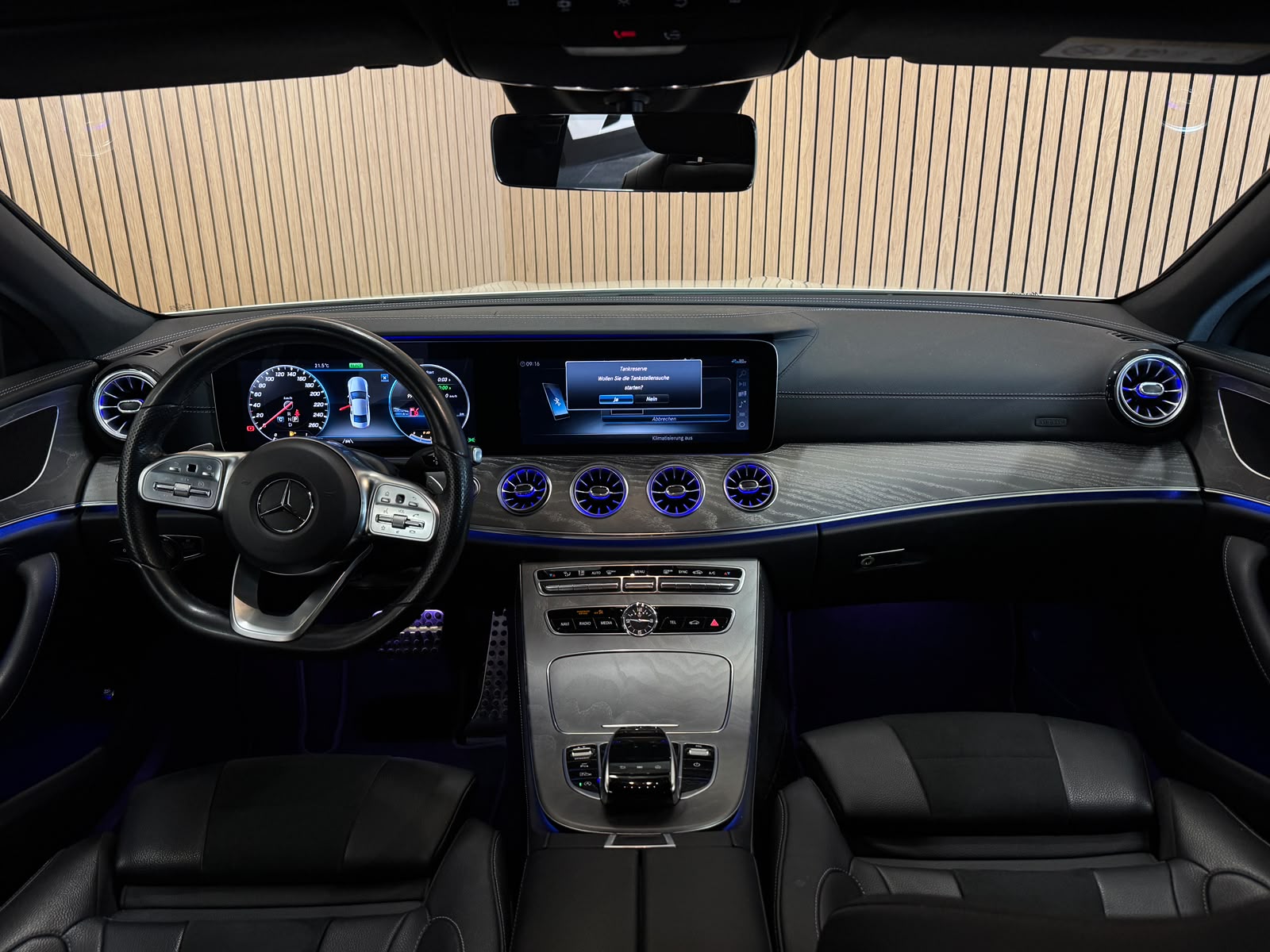 MERCEDES-BENZ CLS 350 AMG Line 9G-Tronic-image-9