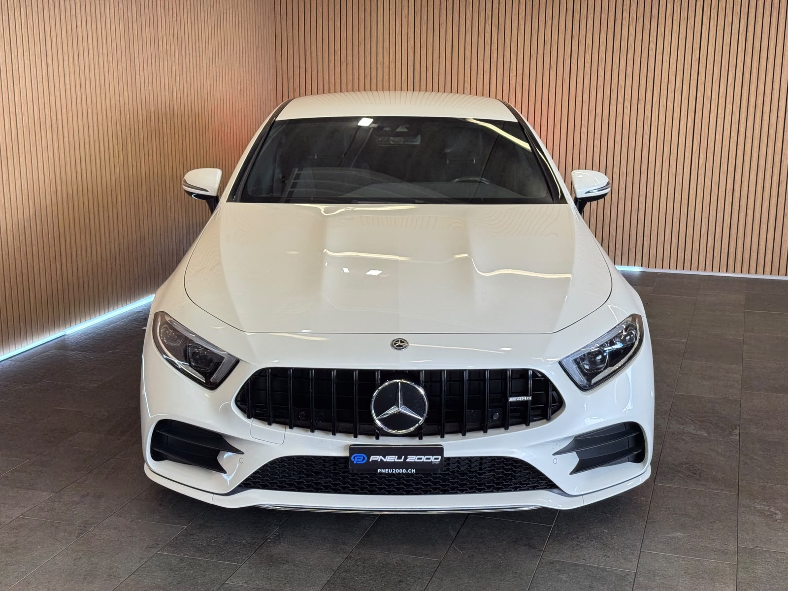 MERCEDES-BENZ CLS 350 AMG Line 9G-Tronic-showroom-element-1