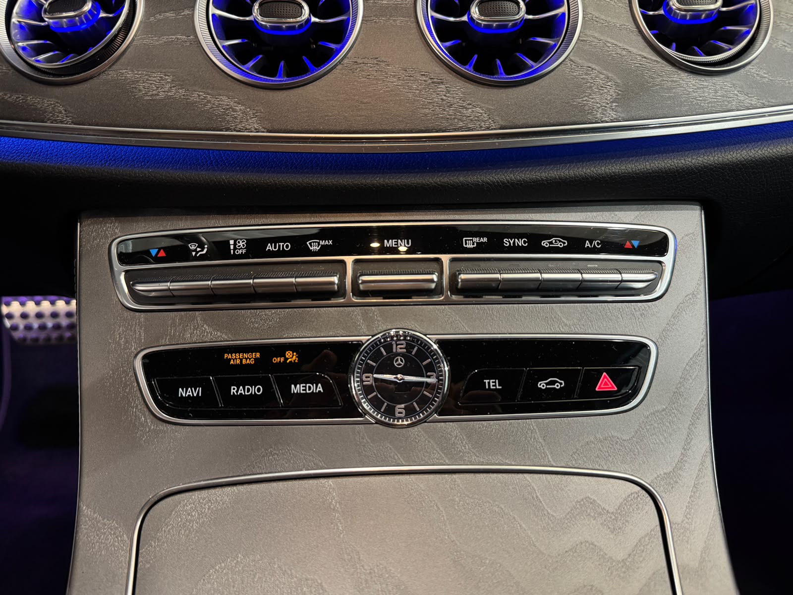 MERCEDES-BENZ CLS 350 AMG Line 9G-Tronic-image-19