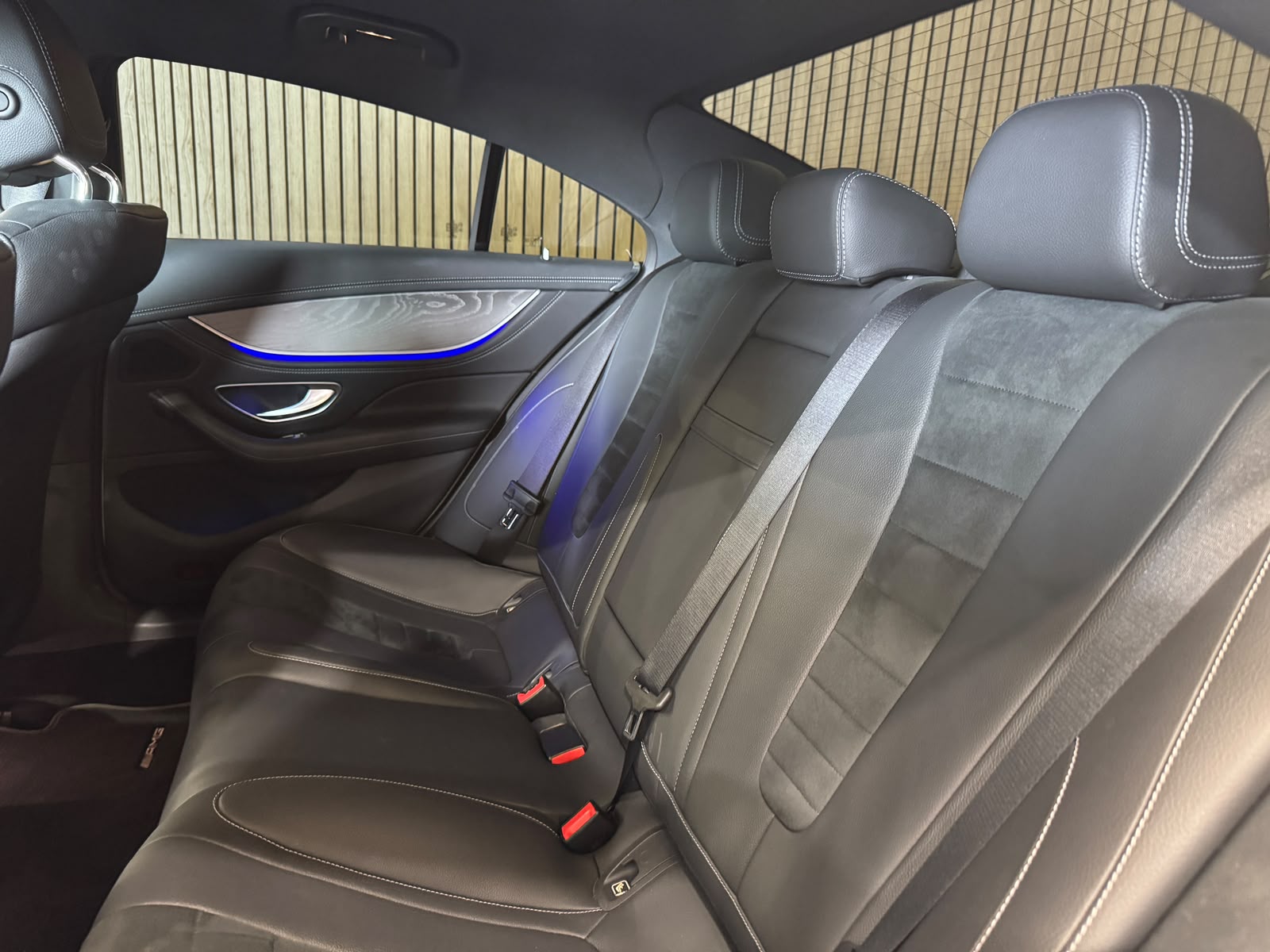 MERCEDES-BENZ CLS 350 AMG Line 9G-Tronic-image-21