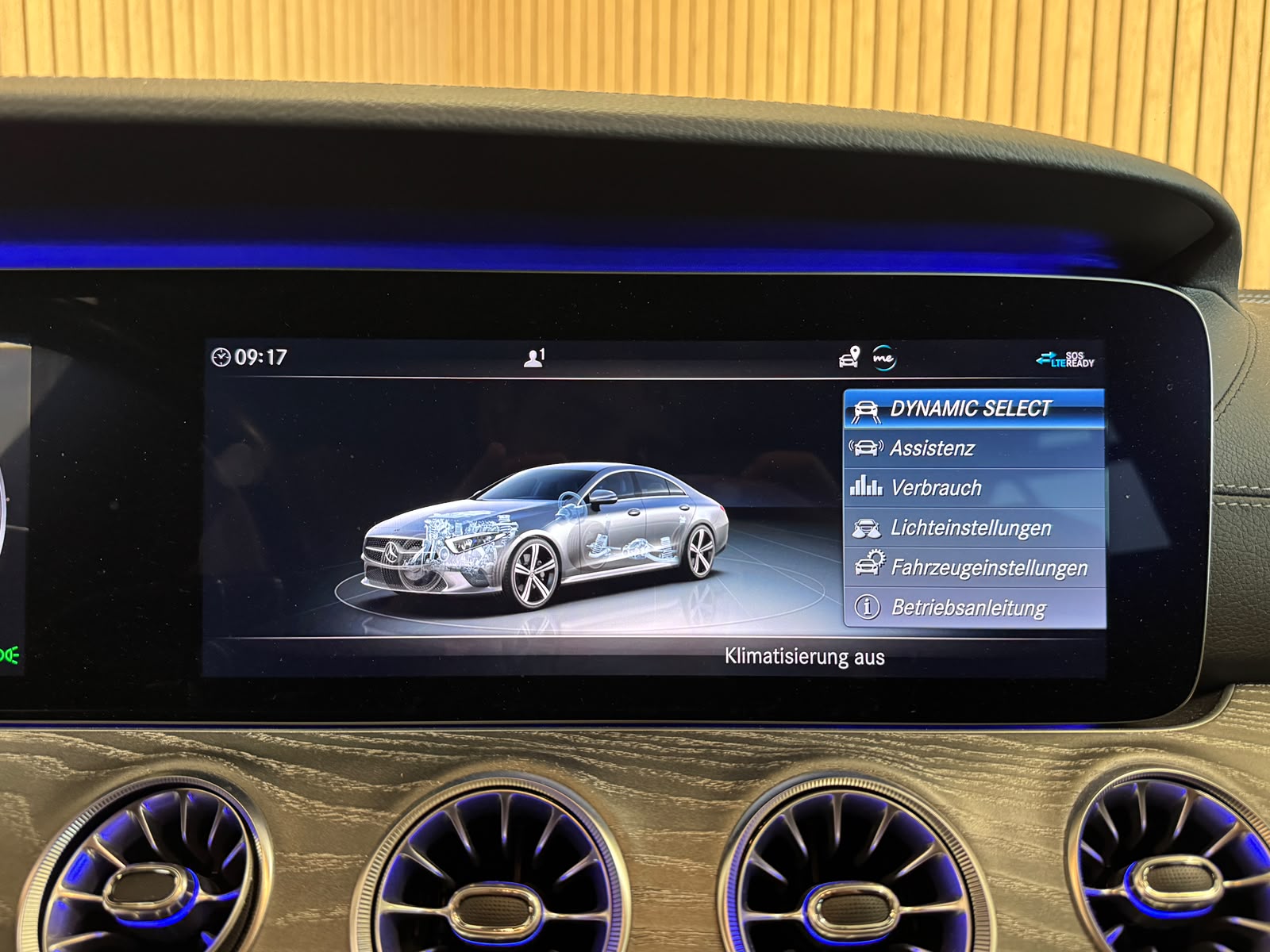 MERCEDES-BENZ CLS 350 AMG Line 9G-Tronic-image-14