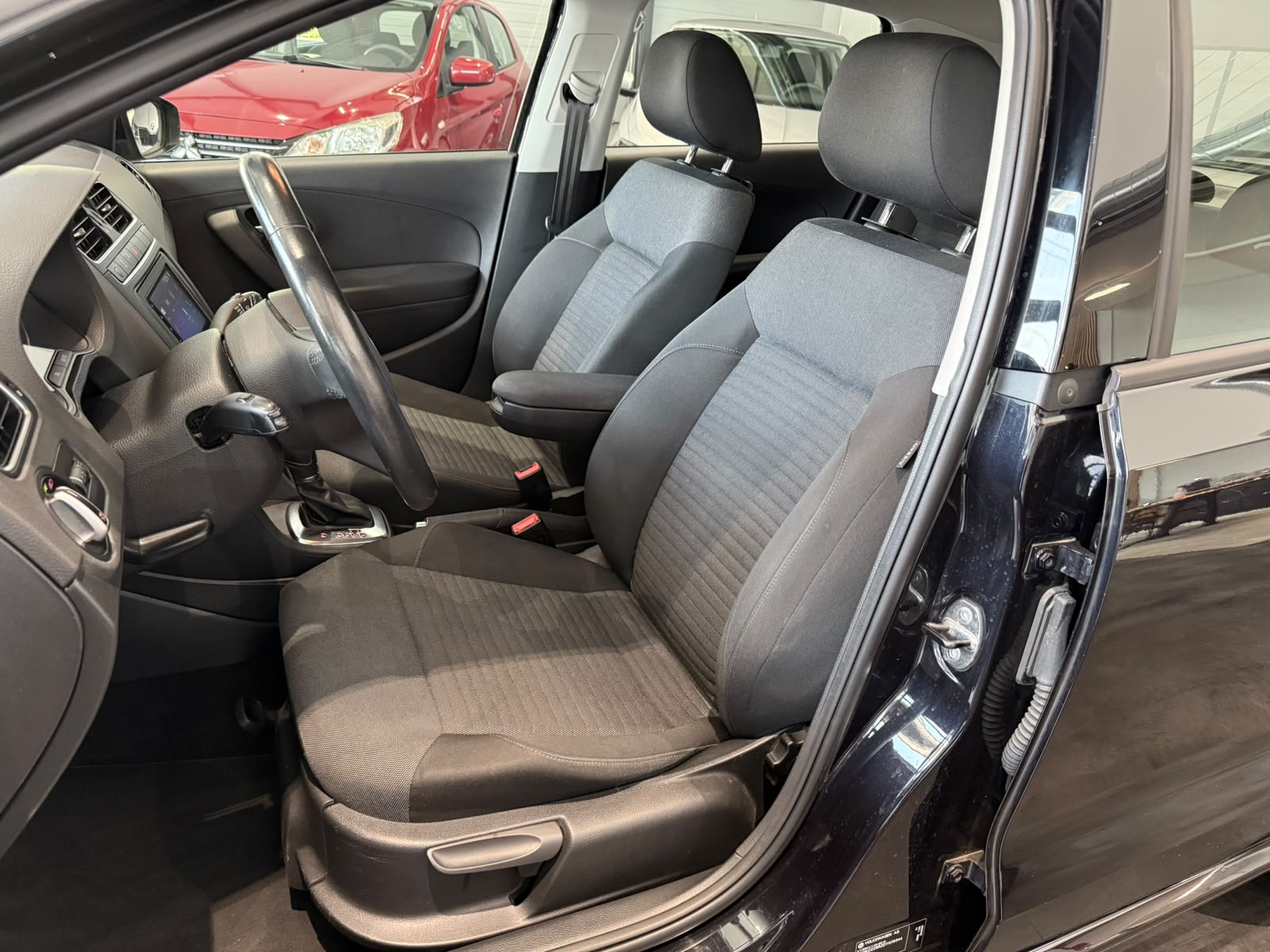 VW Polo 1.2 TSI Comfortline DSG-image-7