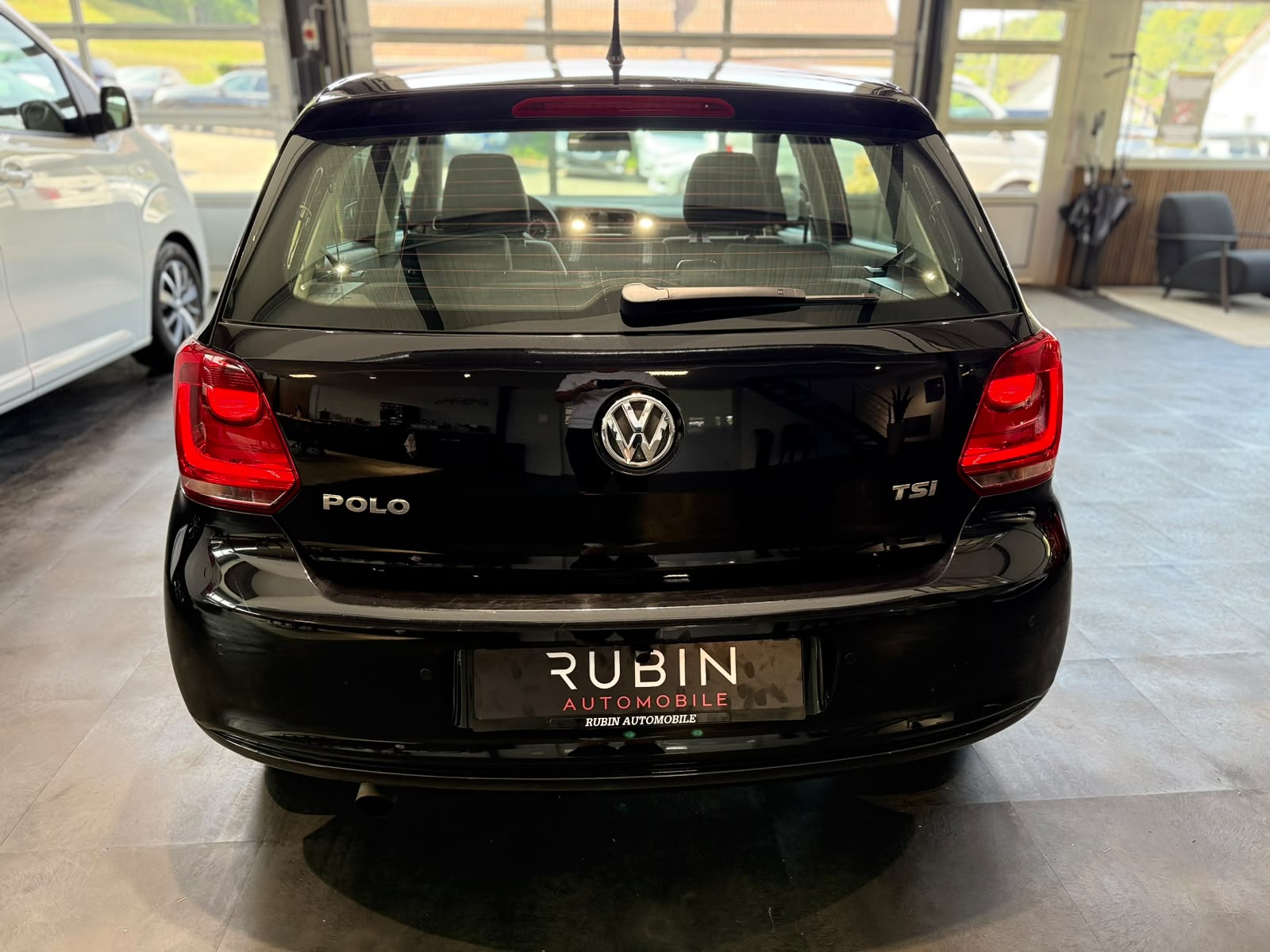 VW Polo 1.2 TSI Comfortline DSG-image-2