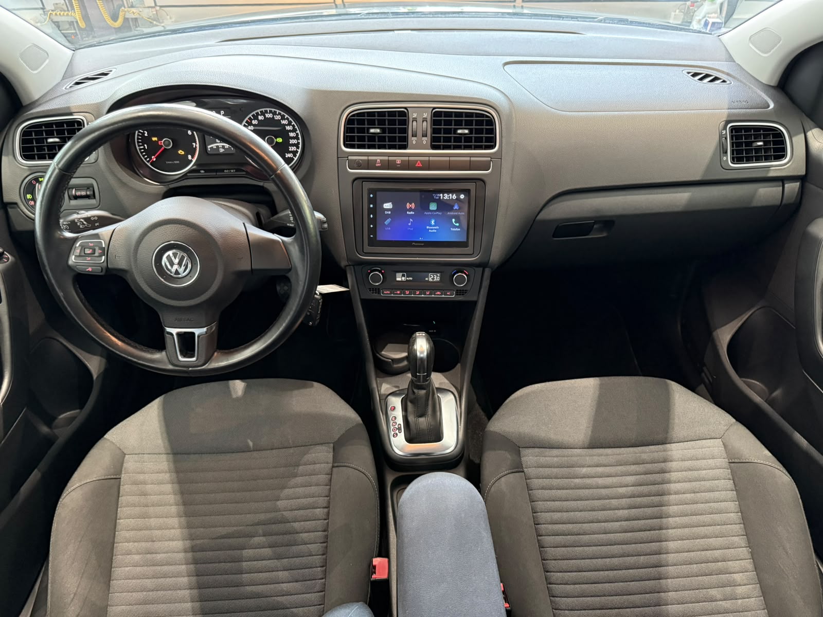 VW Polo 1.2 TSI Comfortline DSG-image-9