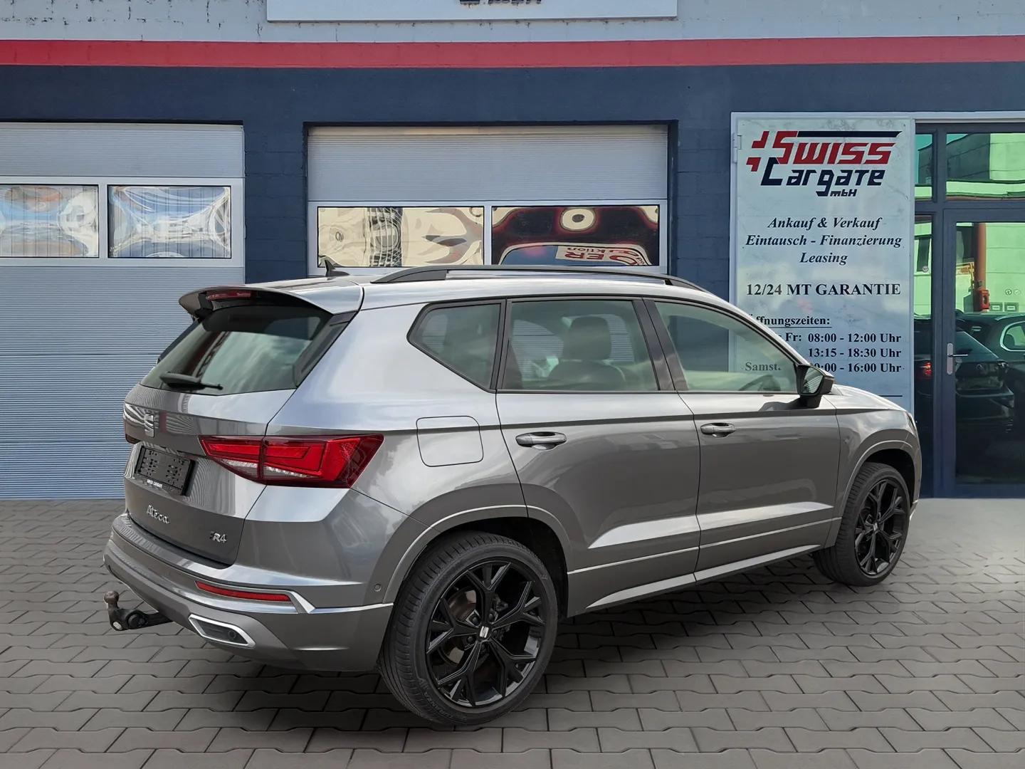 SEAT Ateca 2.0 TSI FR 4Drive DSG mit AHK & Panoramadach-image-6