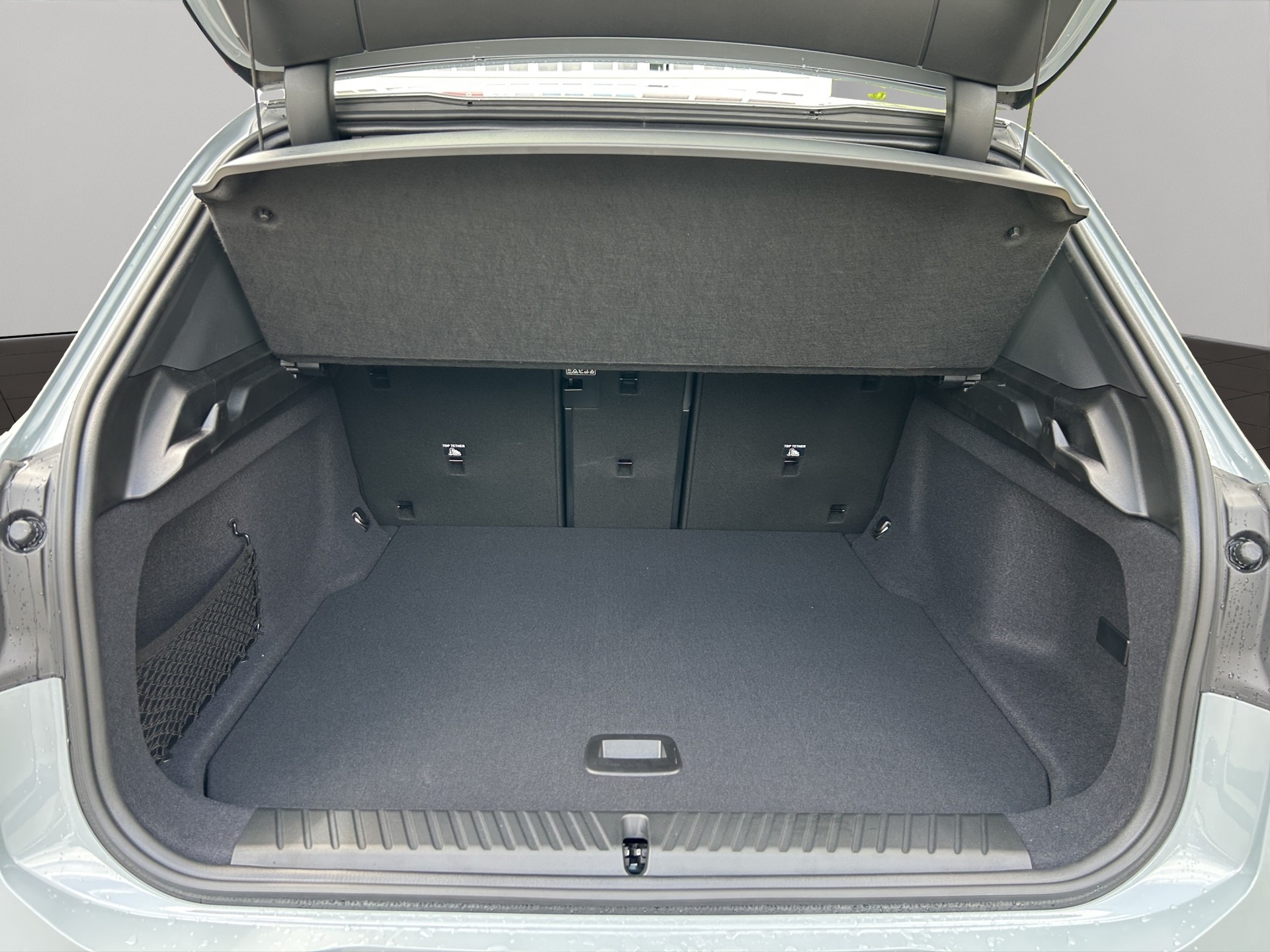 BMW iX3 50 xDrive M Sport-image-18
