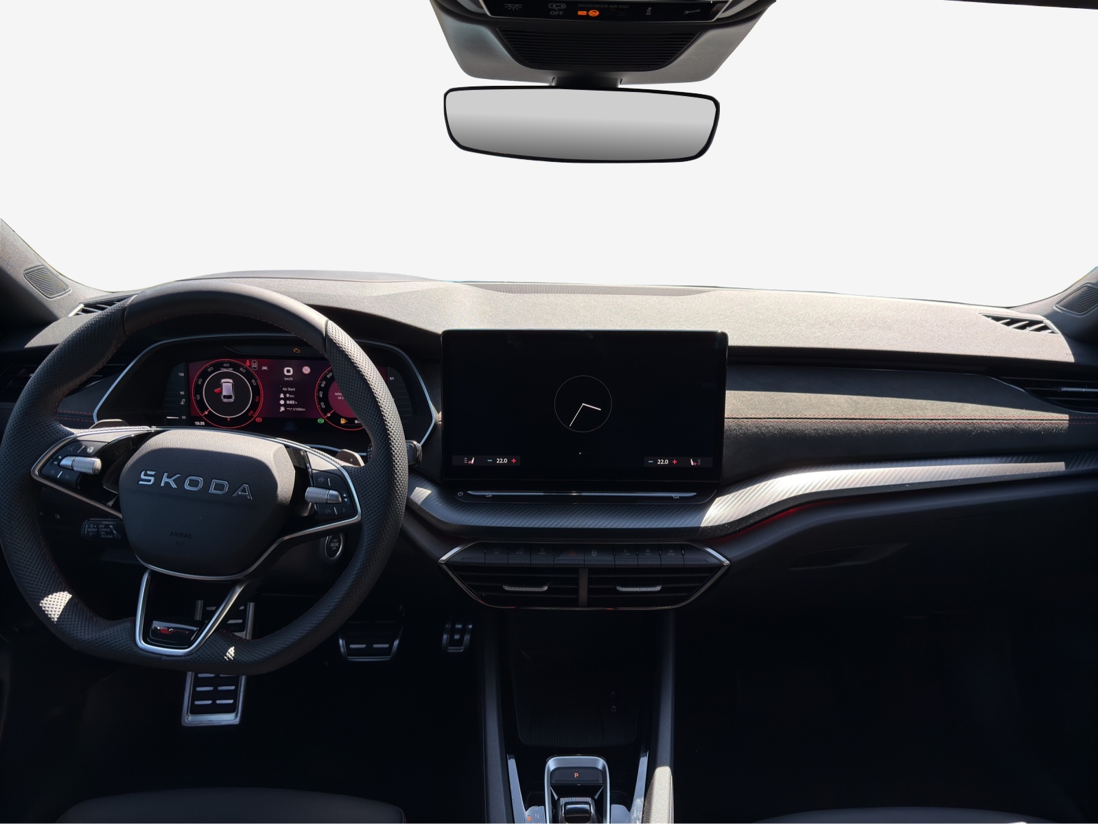 SKODA Octavia Combi 2.0 TSI DSG RS 30 Years Edition-image-8