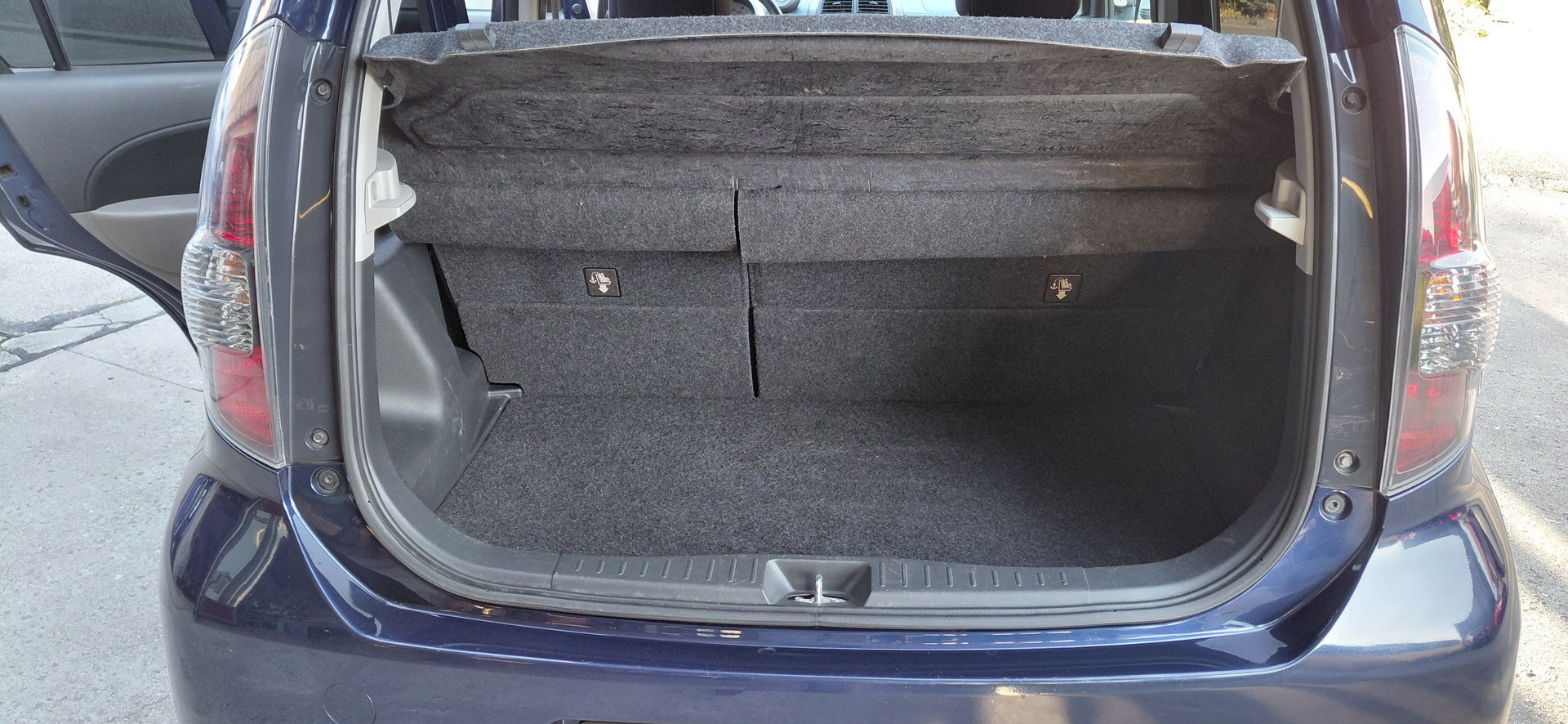 DAIHATSU Sirion 1.3 eco-4WD-image-9