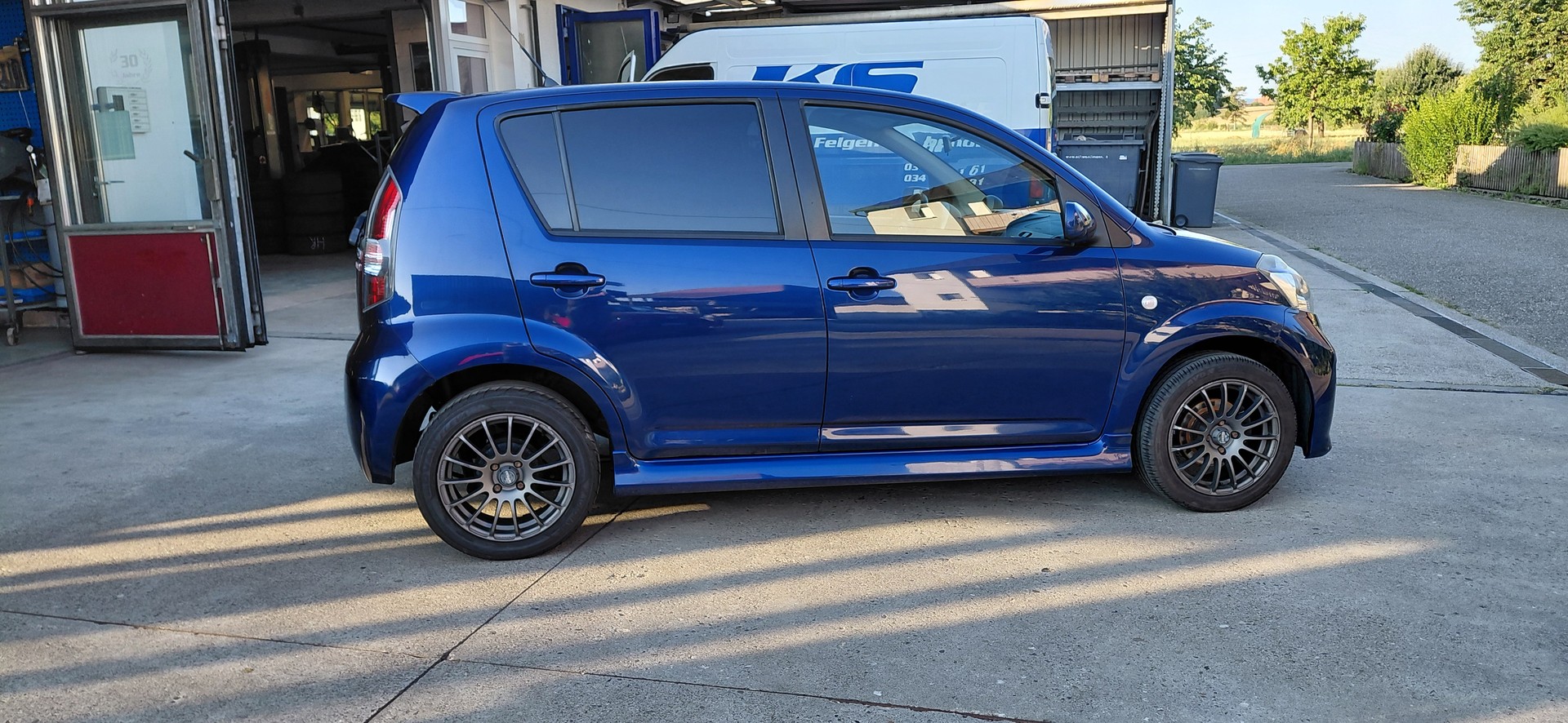 DAIHATSU Sirion 1.3 eco-4WD-image-5