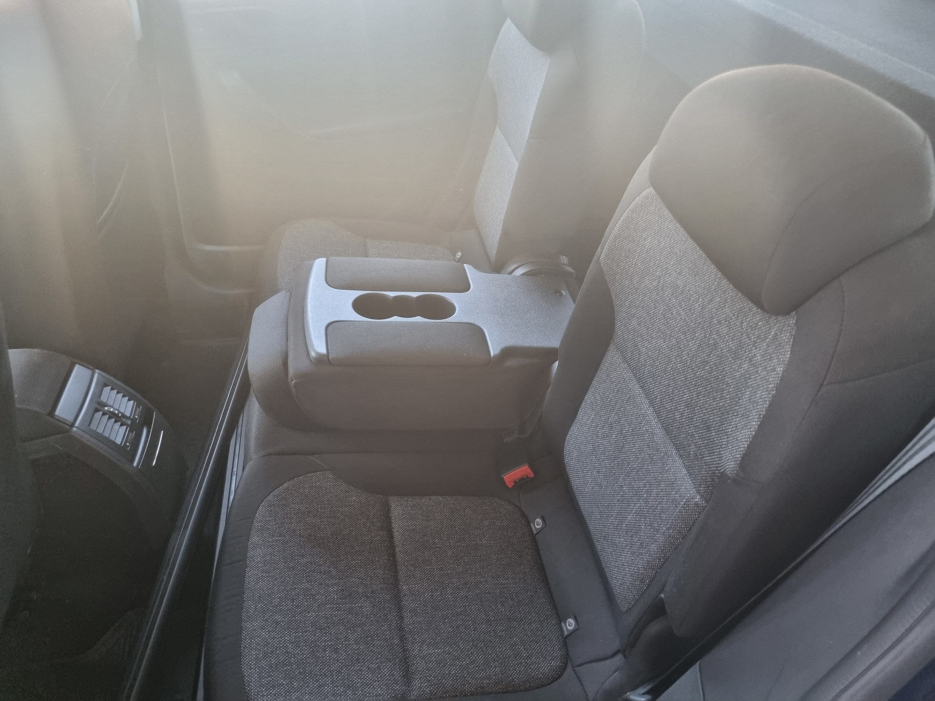 SKODA Yeti 1.4 TSI Active 4x4-image-8