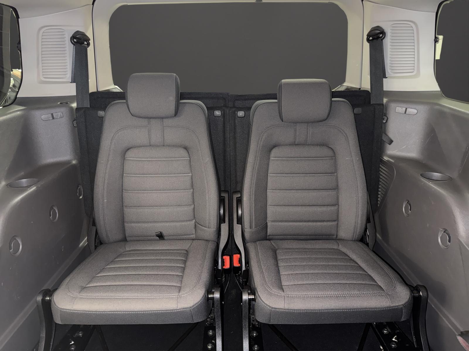 FORD Grand Tourneo Connect 1.5 EcoBlue Titanium-image-12