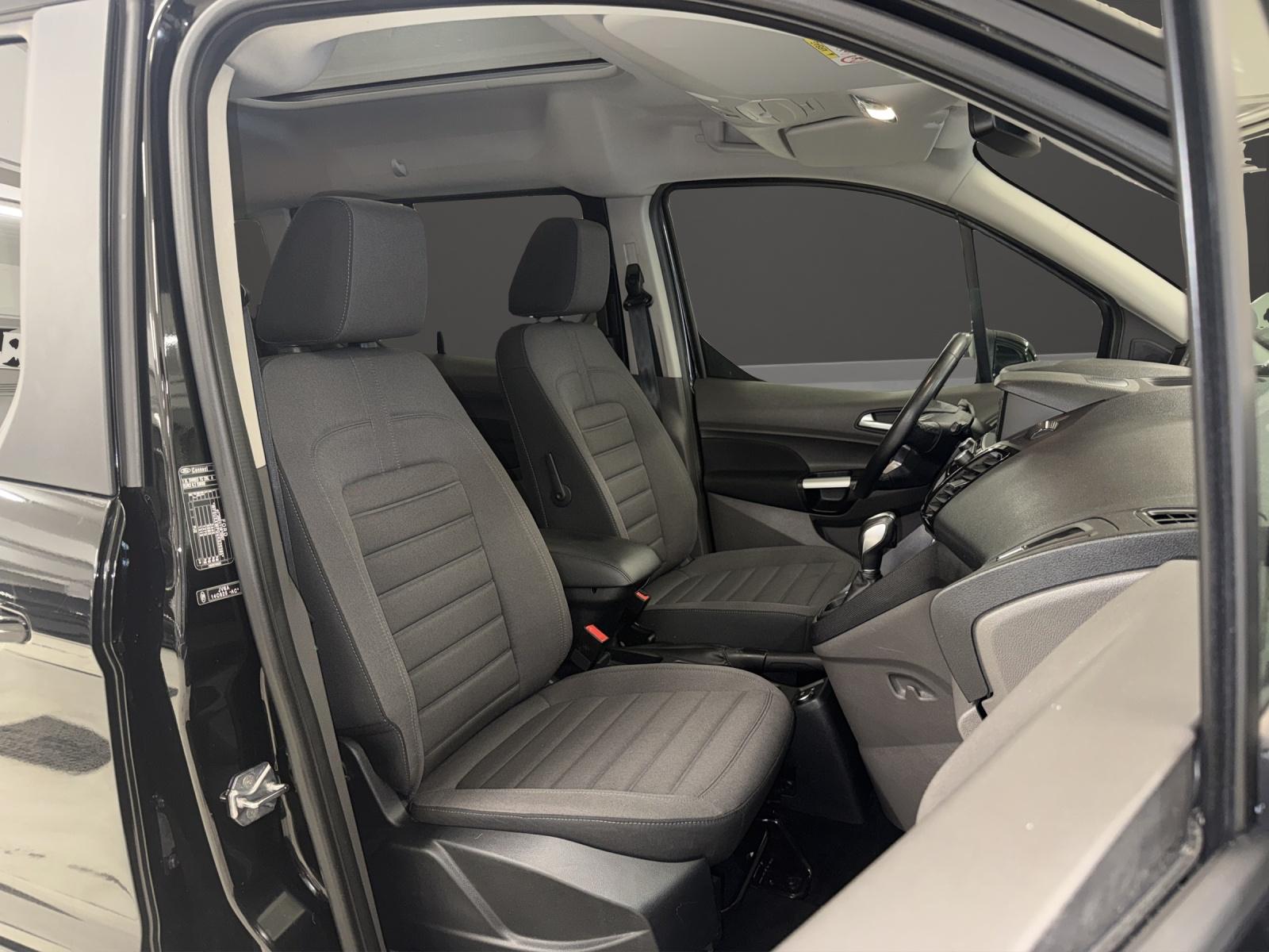 FORD Grand Tourneo Connect 1.5 EcoBlue Titanium-image-9