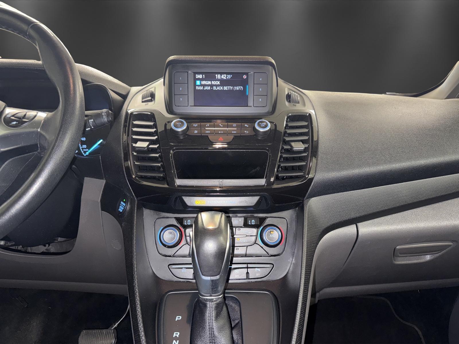 FORD Grand Tourneo Connect 1.5 EcoBlue Titanium-image-13