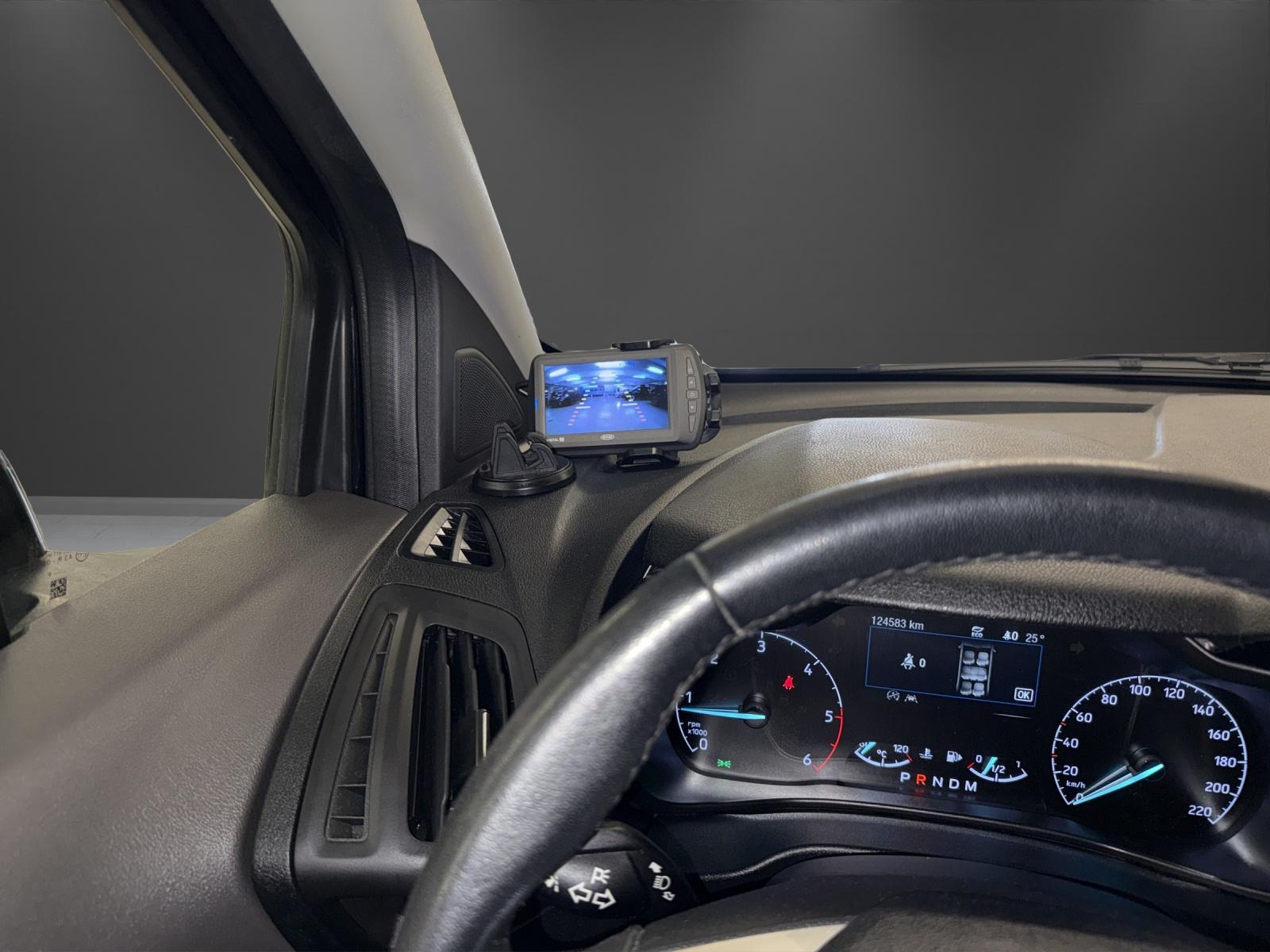 FORD Grand Tourneo Connect 1.5 EcoBlue Titanium-image-14