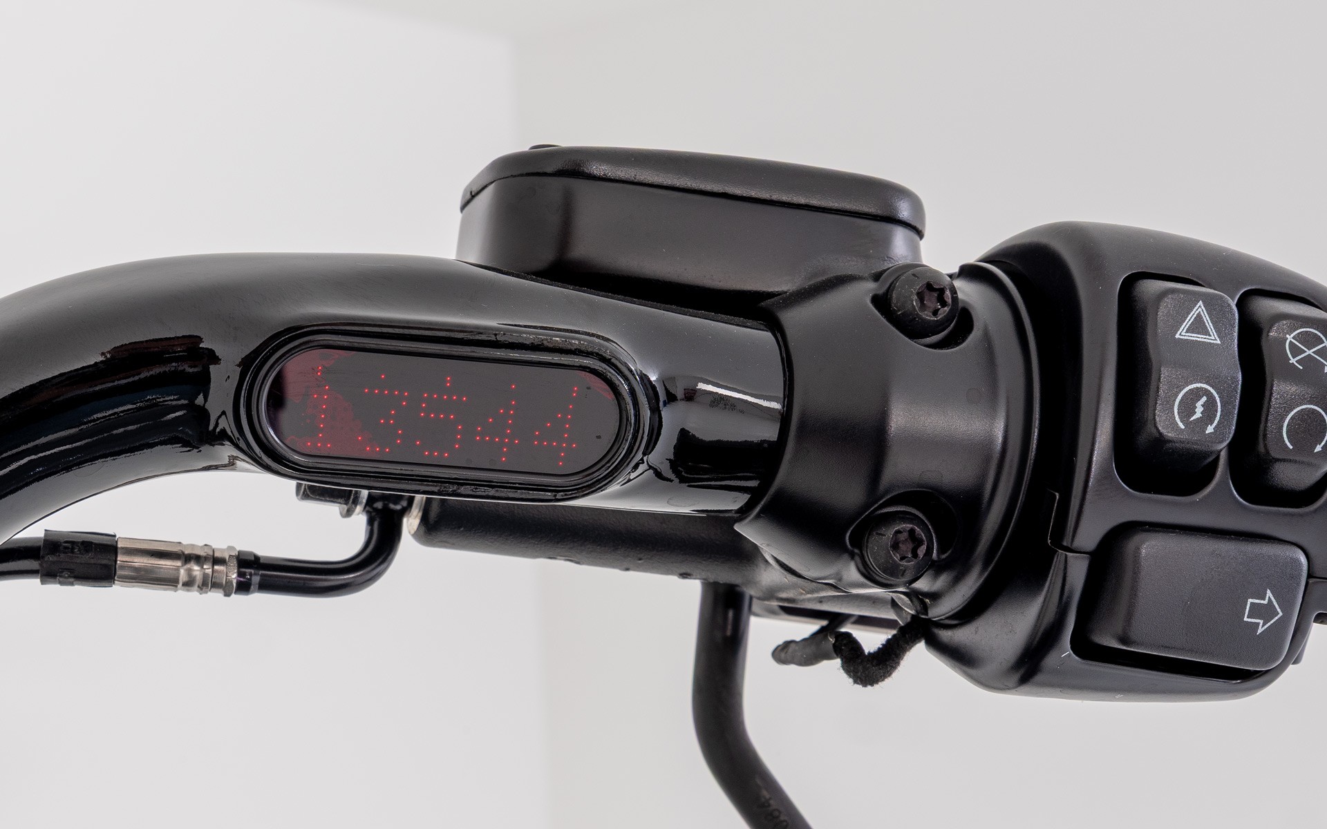HARLEY-DAVIDSON FXSE Breakout Pro Street CVO ABS-image-5
