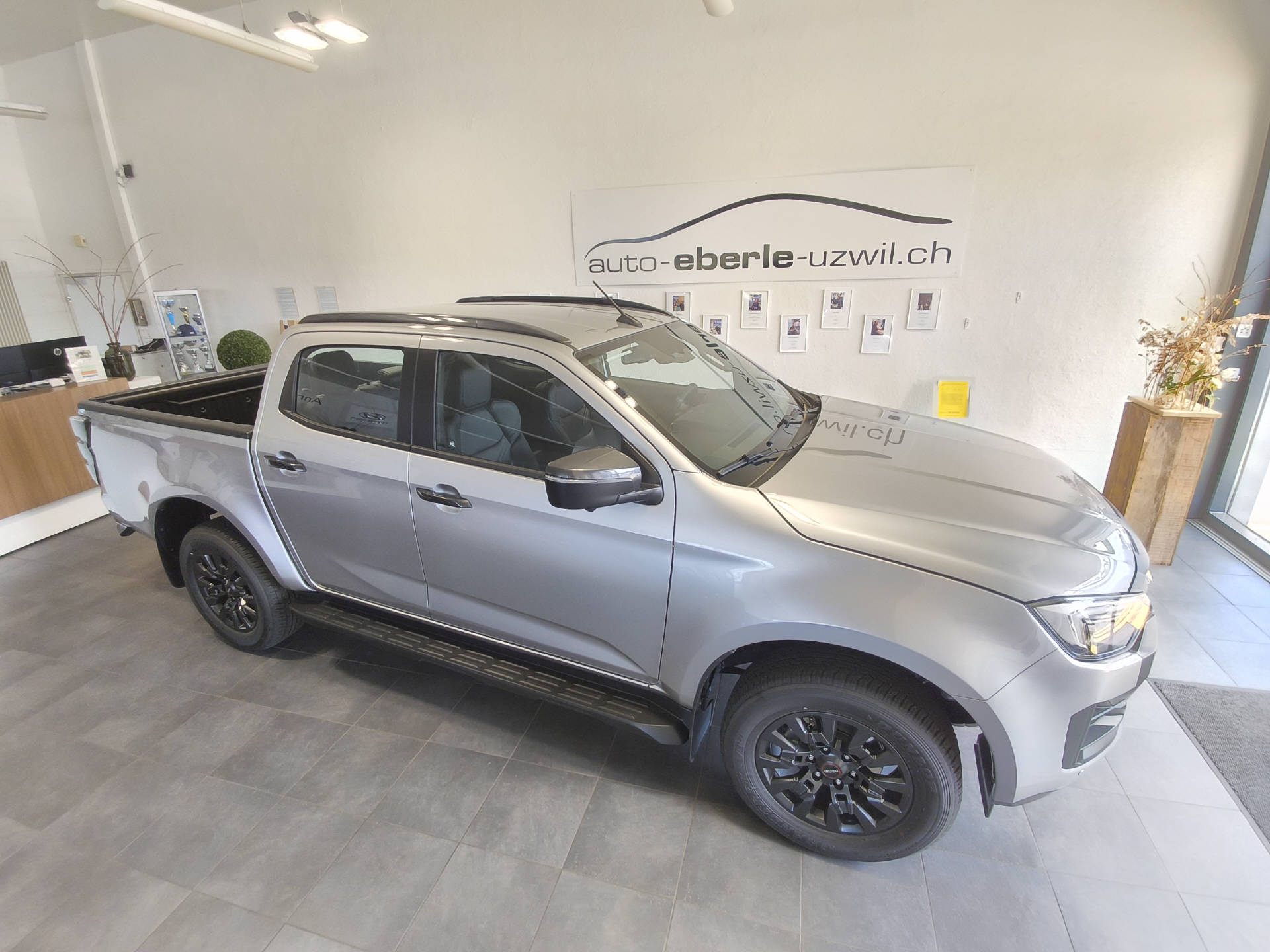 ISUZU D-Max Crew Pick-up 2.2 DDi Nitro Sport 4x4-image-7