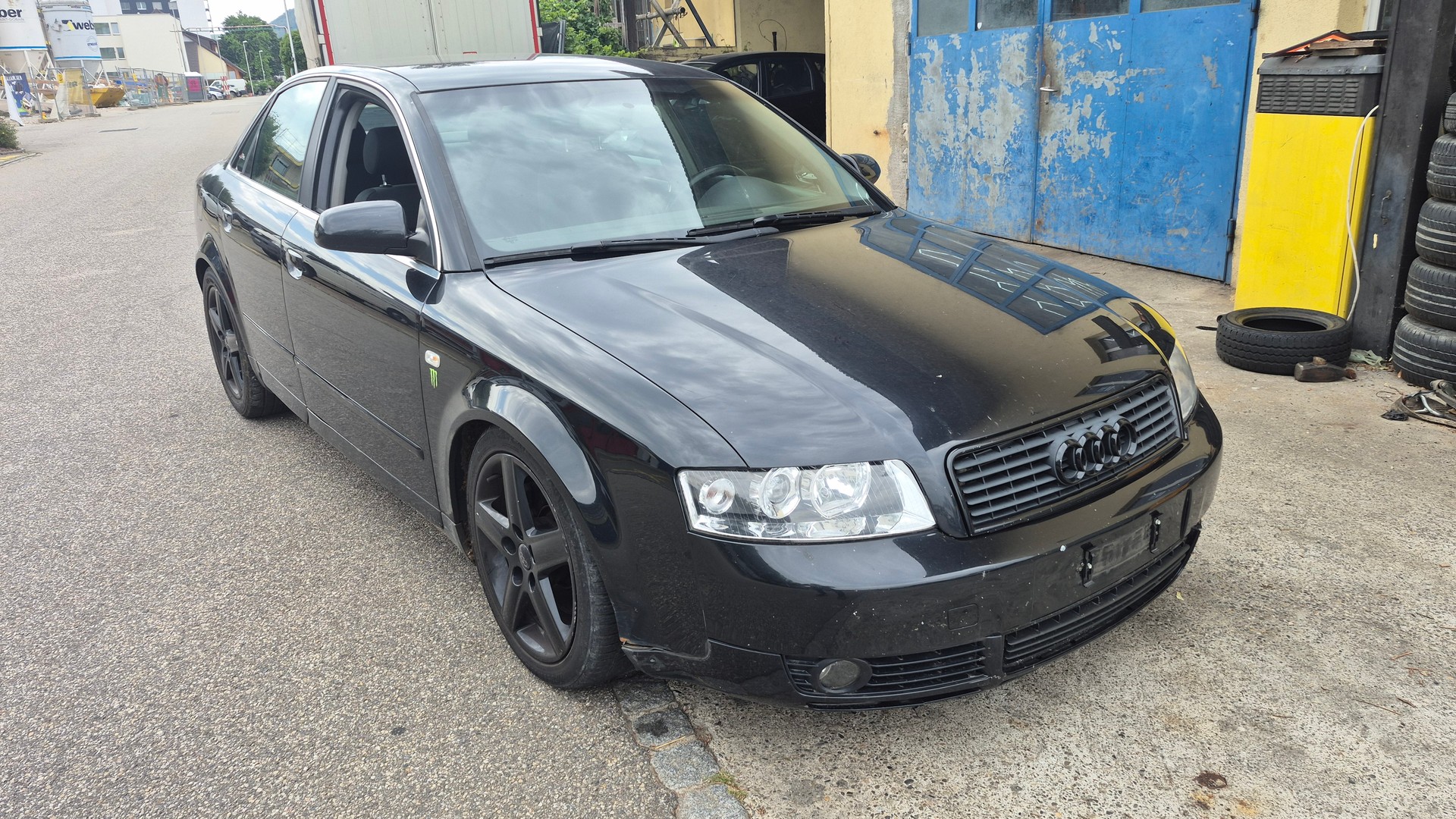 AUDI A4 1.8 T-image-3