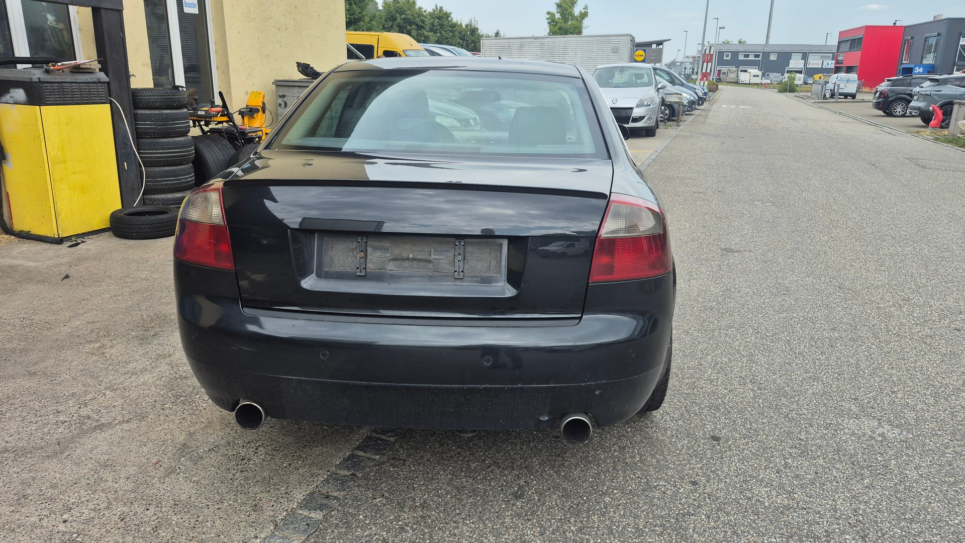 AUDI A4 1.8 T-image-6