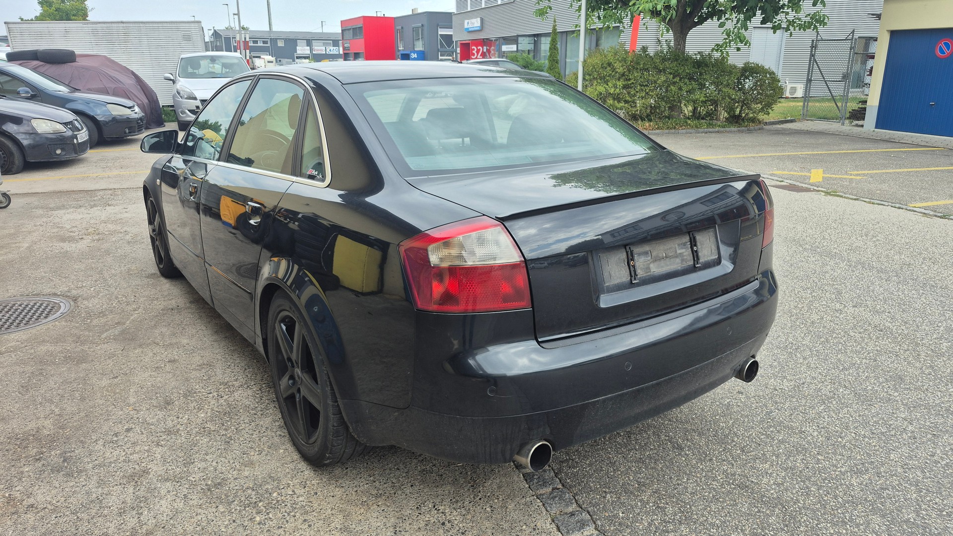 AUDI A4 1.8 T-image-7