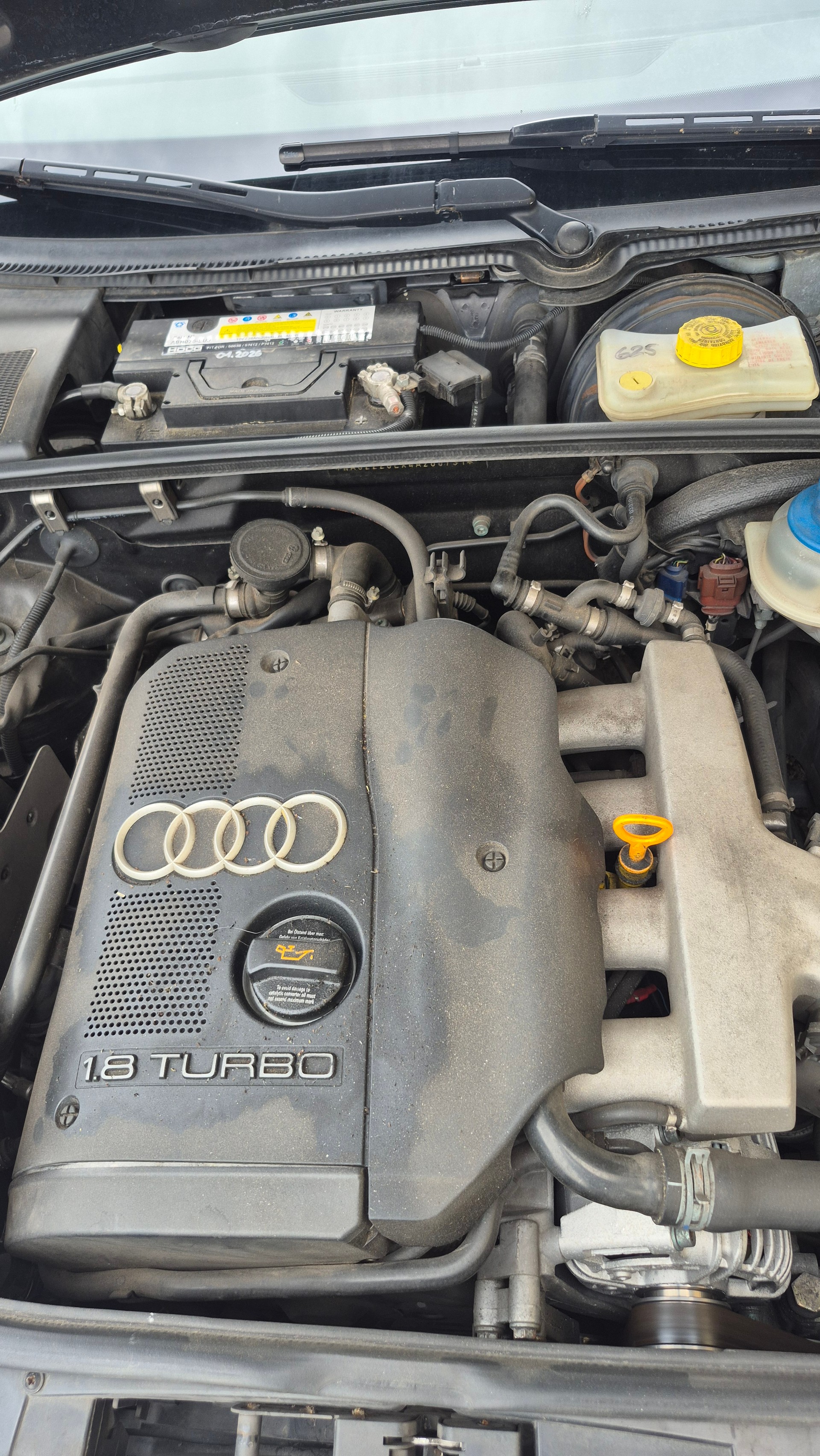 AUDI A4 1.8 T-image-12