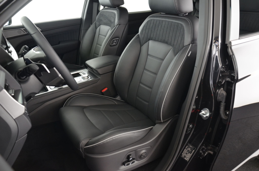 KGM-SsangYong Rexton 2.2 Sapphire 4WD-image-12