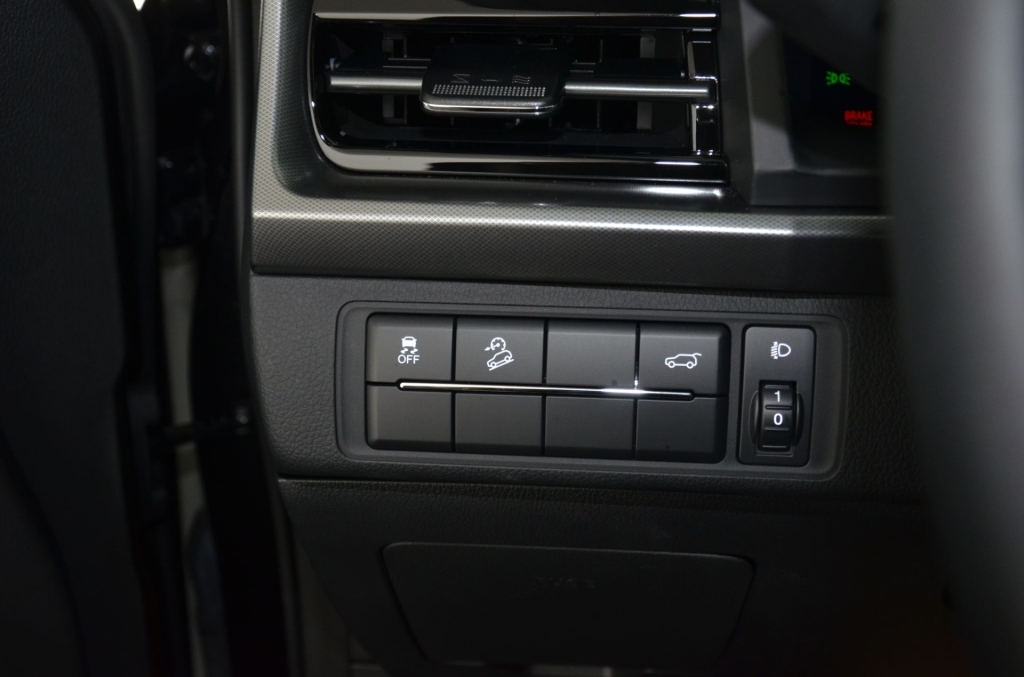 KGM-SsangYong Rexton 2.2 Sapphire 4WD-image-23