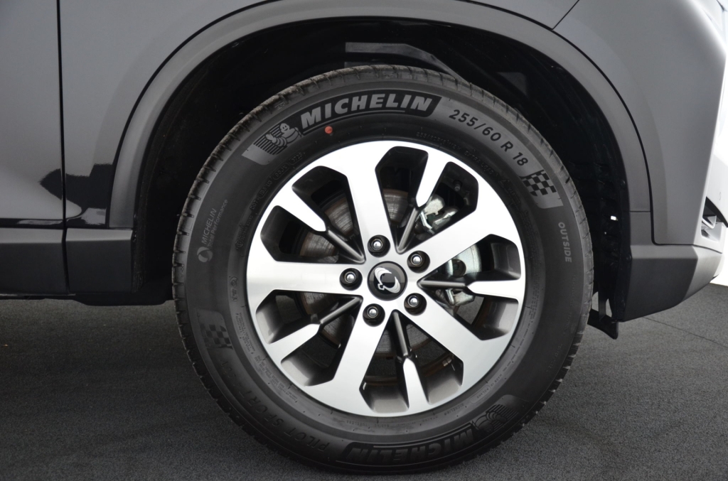 KGM-SsangYong Rexton 2.2 Sapphire 4WD-image-9