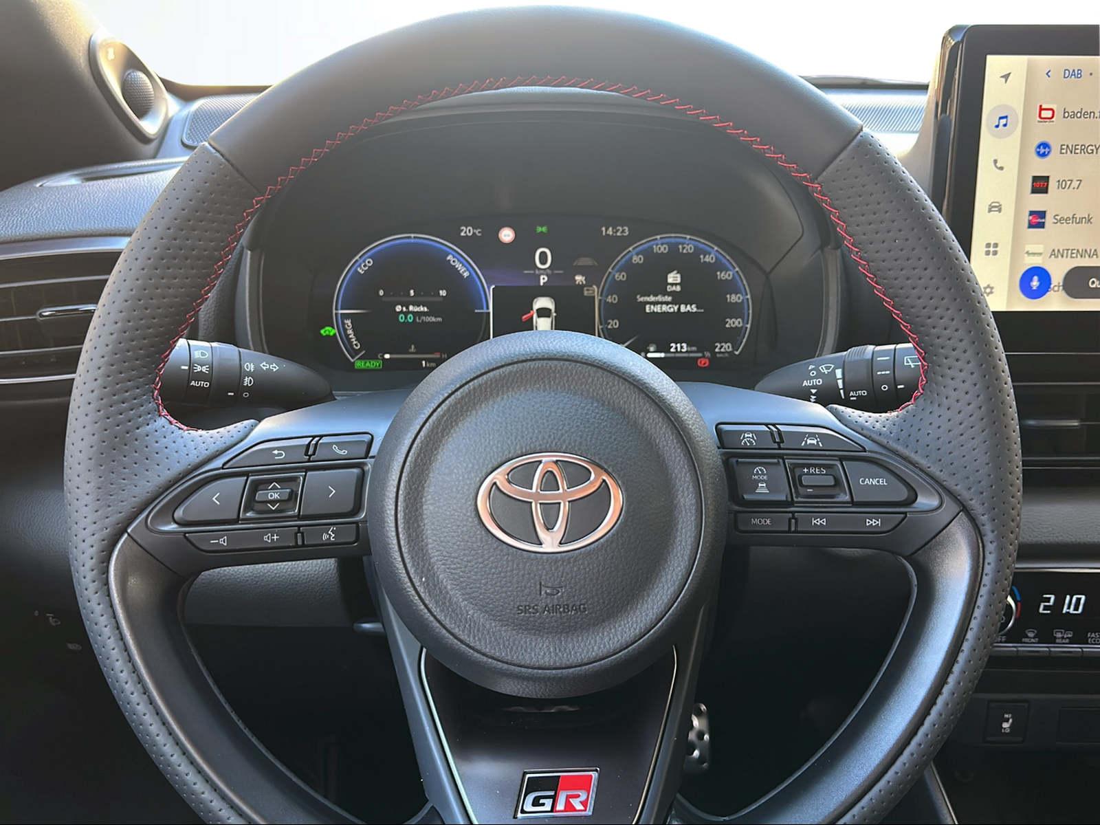 TOYOTA Yaris 1.5 VVT-i HSD GR Sport-image-15