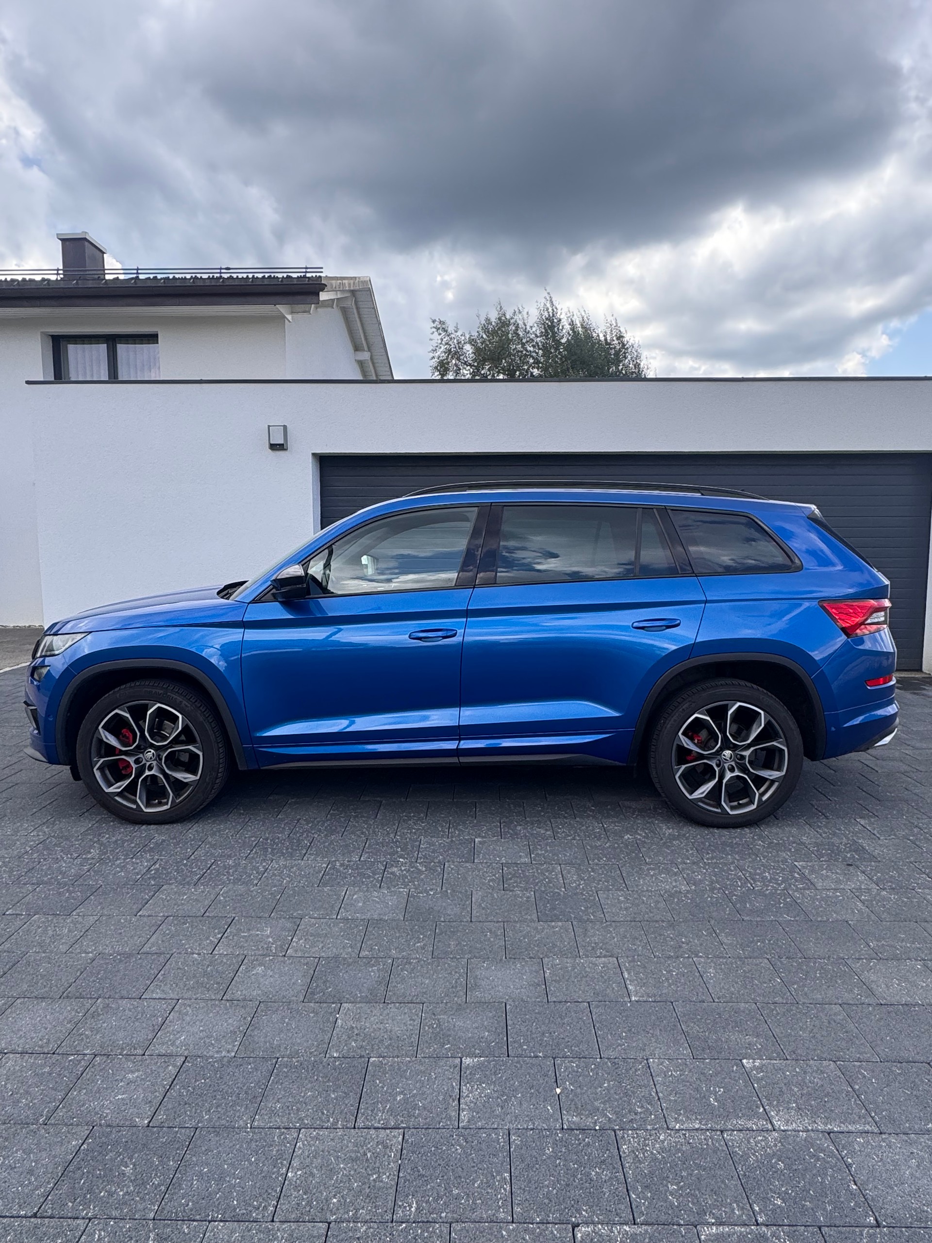 SKODA Kodiaq 2.0 Bi-TDI SCR RS 4x4 DSG-image-6