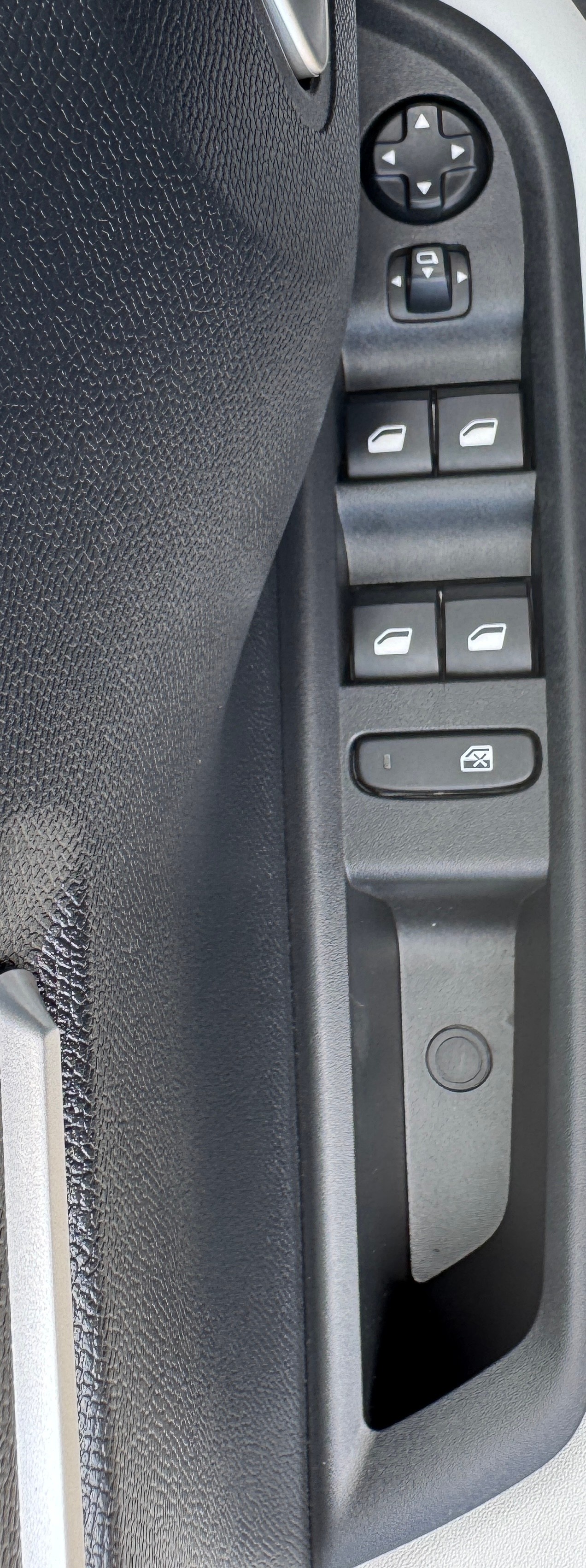 CITROEN e-C3 Aircross 44kWh Max-image-23