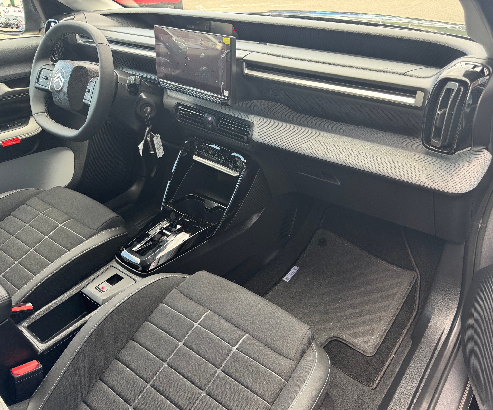 CITROEN e-C3 Aircross 44kWh Max-image-12