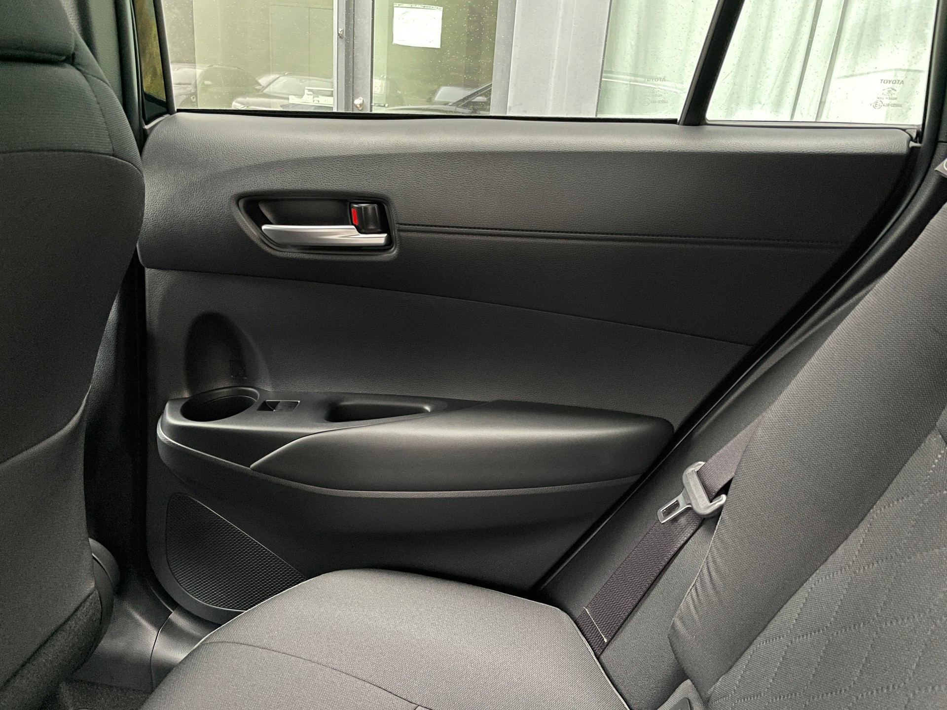 TOYOTA Corolla Cross 2.0 4WD Trend e-CVT-image-14