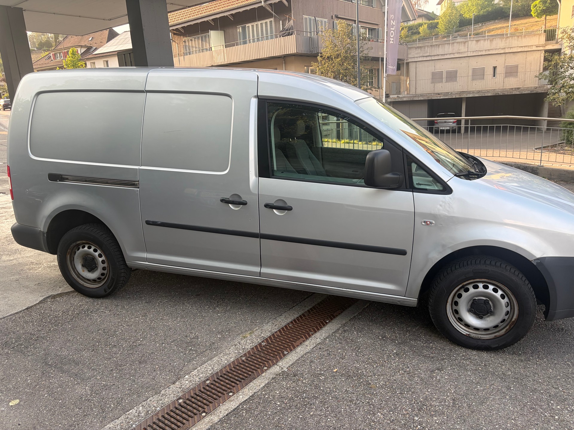 VW Caddy Maxi 1.9TDI 4MOTION FRISCH AB MFK ! ! !-image-4