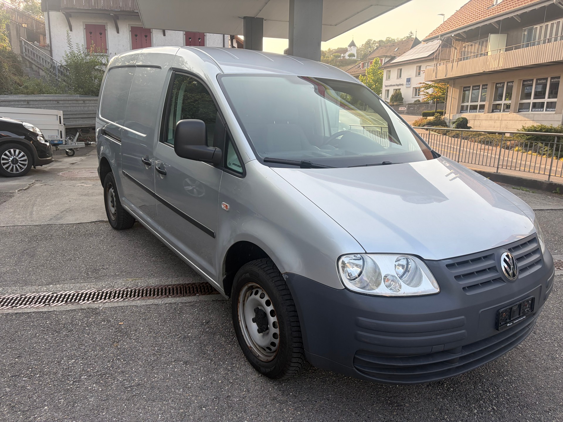 VW Caddy Maxi 1.9TDI 4MOTION FRISCH AB MFK ! ! !-image-2