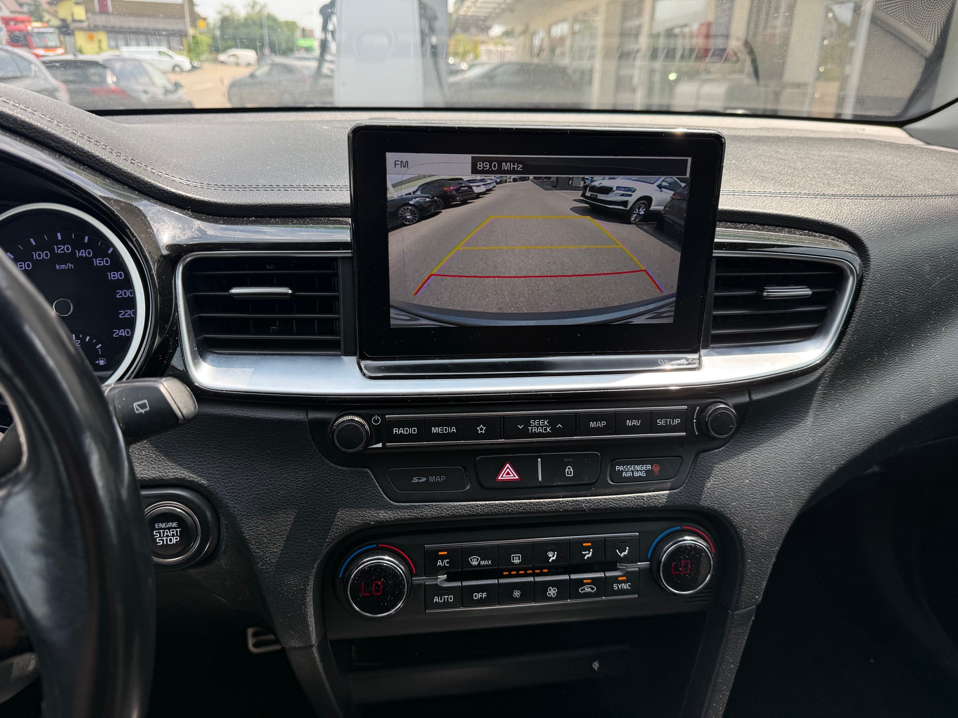 KIA Ceed Sportswagon 1.6 CRDi Style-image-15
