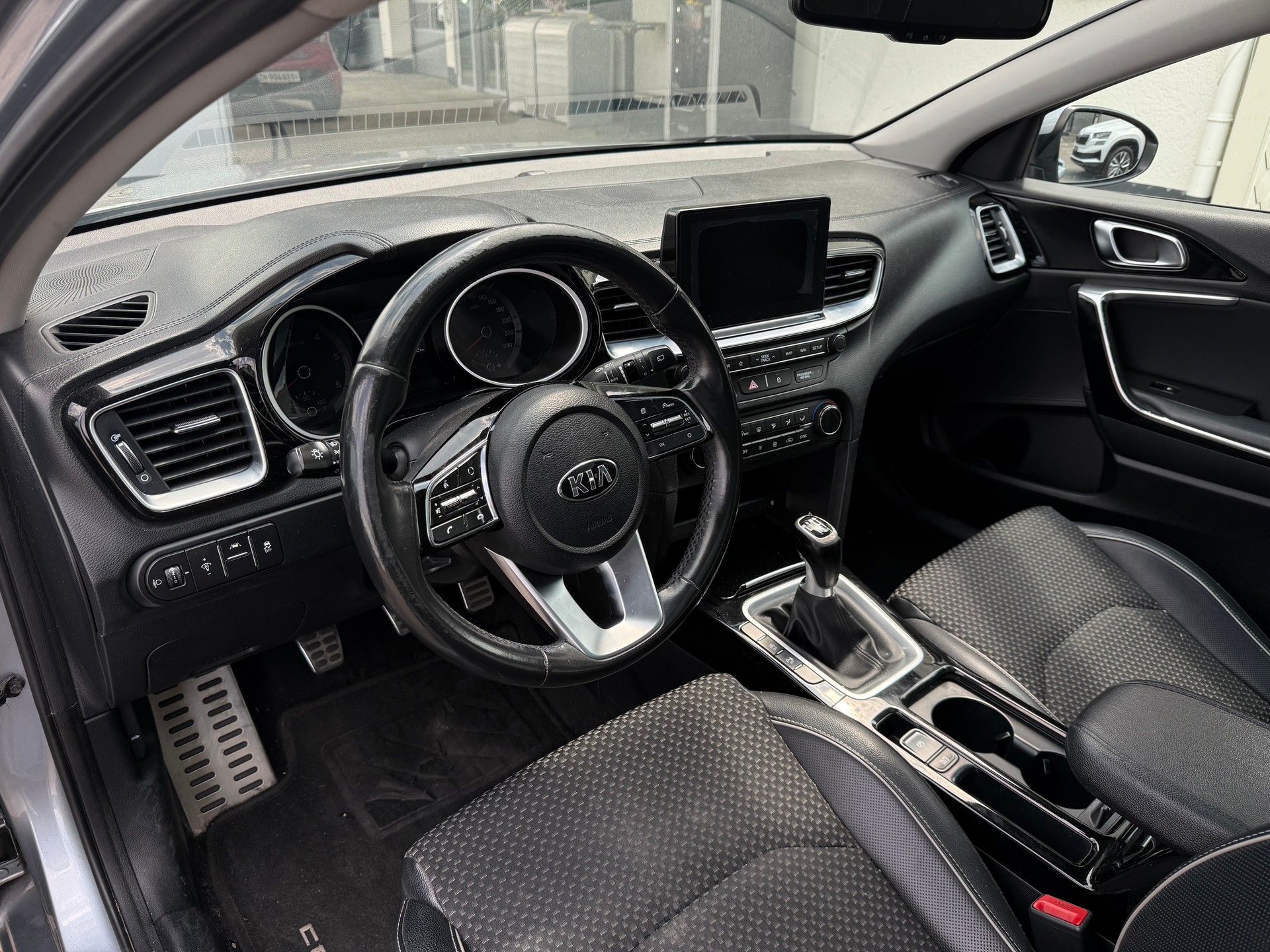 KIA Ceed Sportswagon 1.6 CRDi Style-image-6