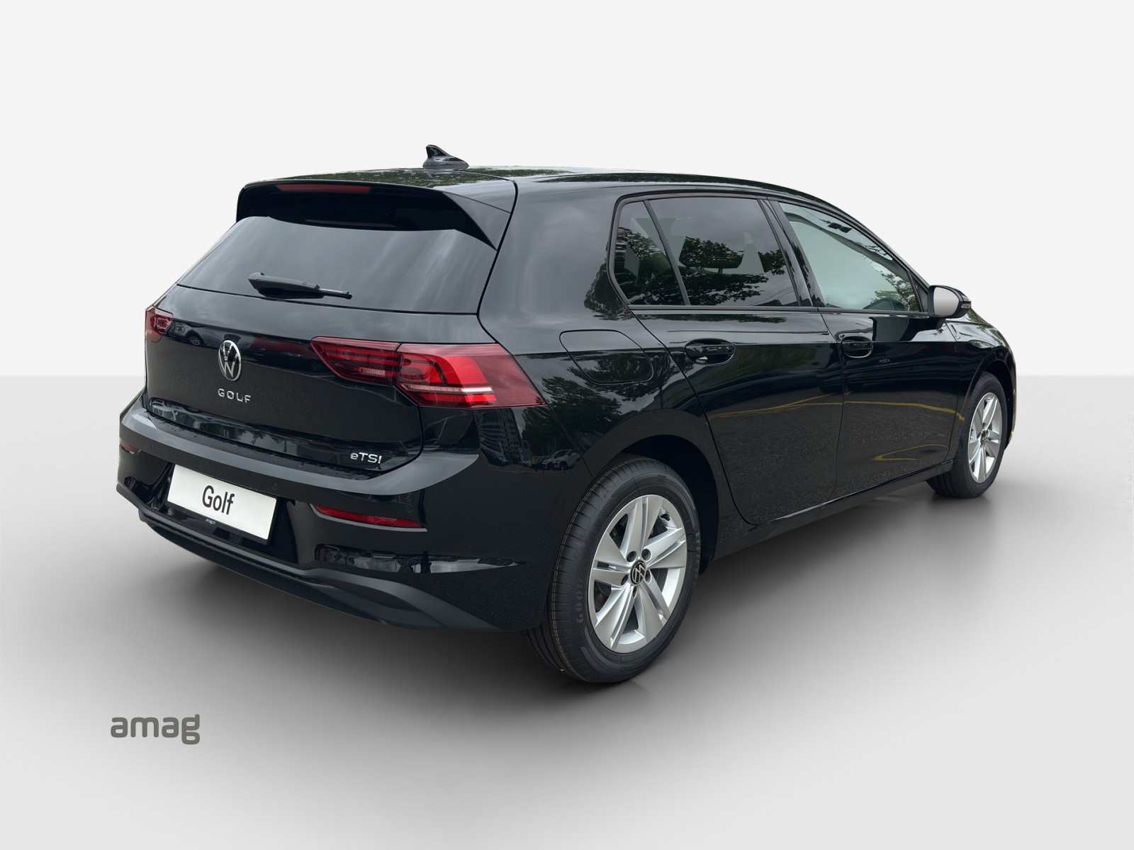 VW Golf 1.5 e TSI mHEV Value DSG-image-4