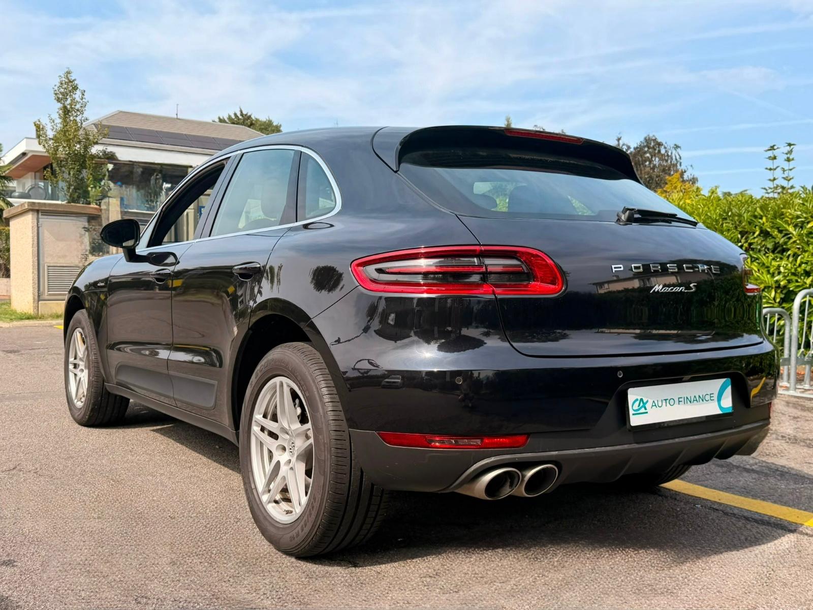 PORSCHE Macan S Diesel PDK-image-3