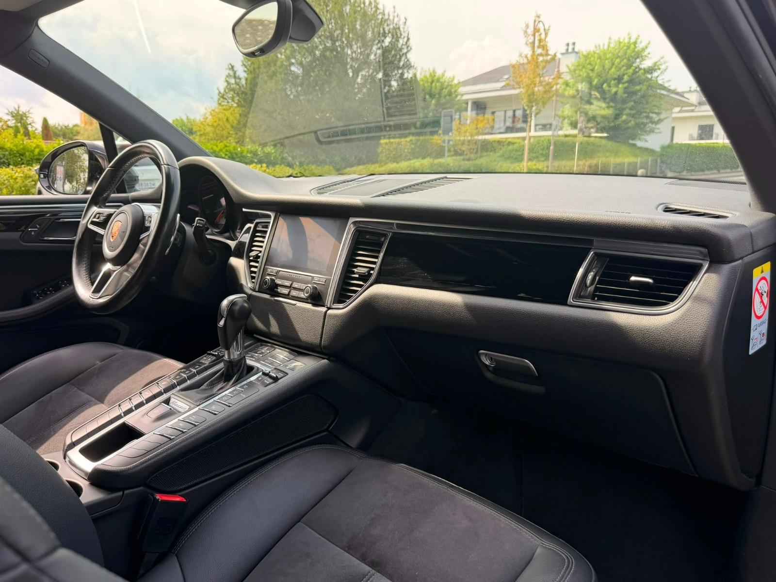 PORSCHE Macan S Diesel PDK-image-11
