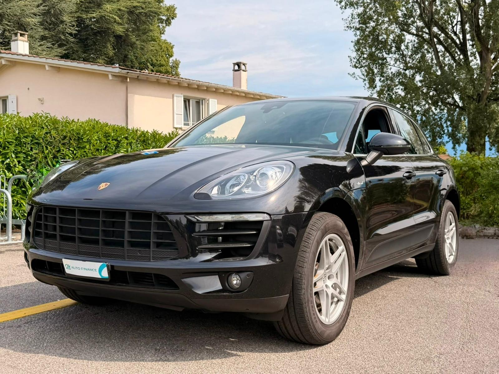 PORSCHE Macan S Diesel PDK-image-1