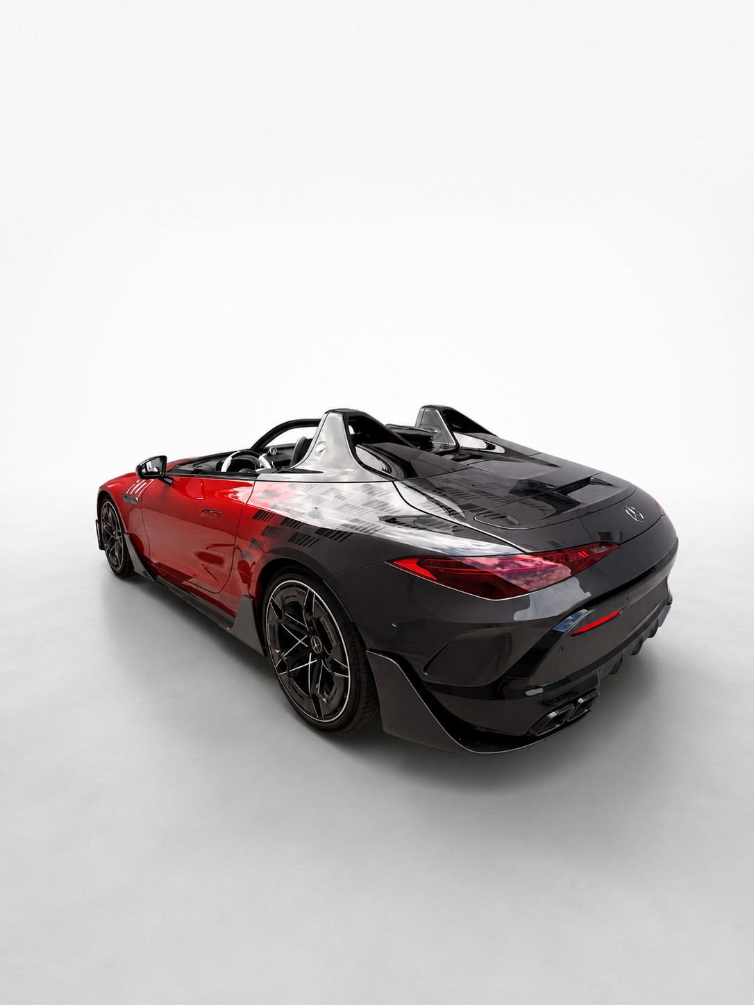 MERCEDES-BENZ 1 von 250: Mercedes-AMG PureSpeed „MYTHOS Series“ – Formel 1 für die Strasse-image-4