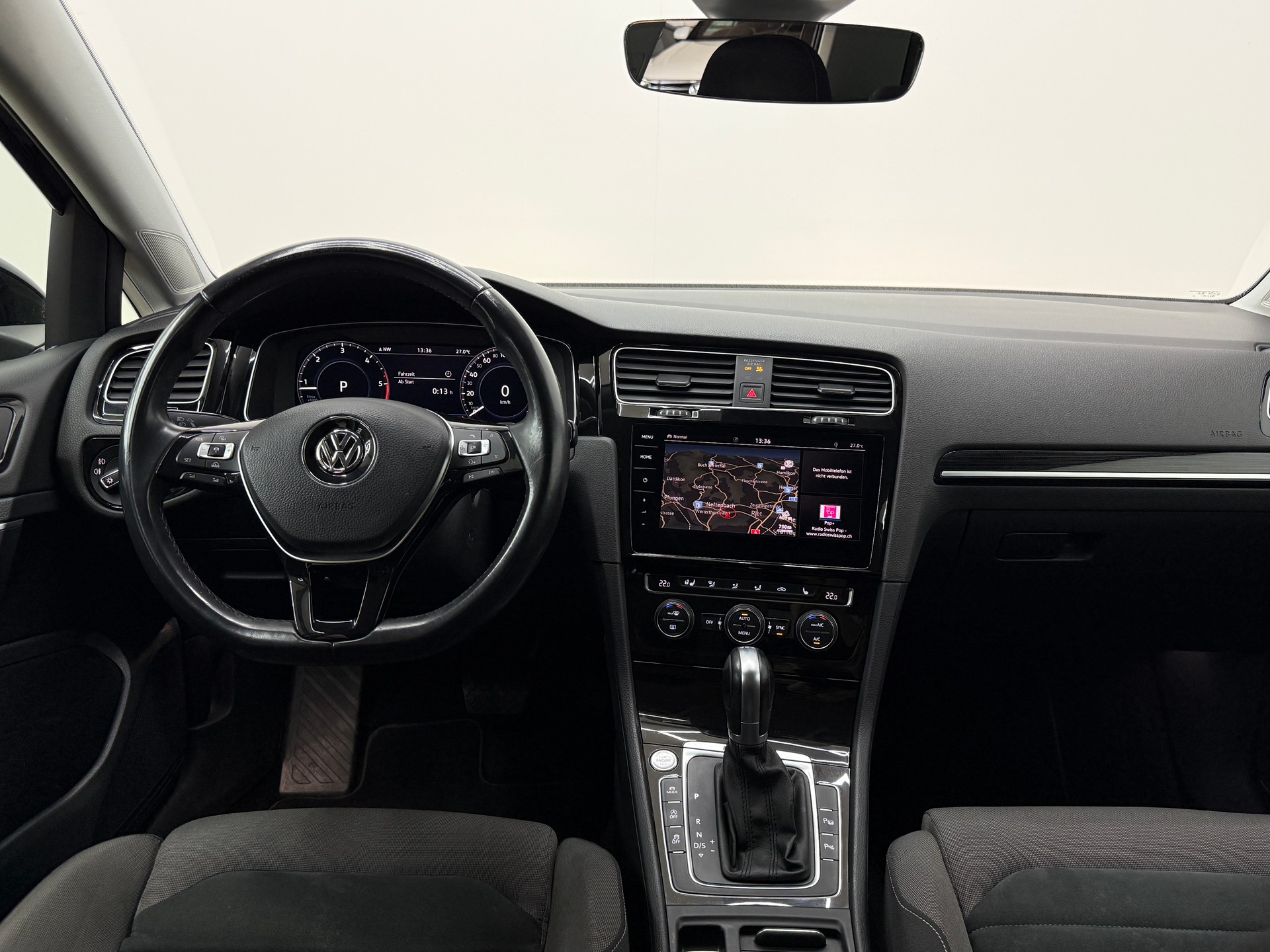VW Golf 2.0 TDI Highline 4Motion DSG-image-26