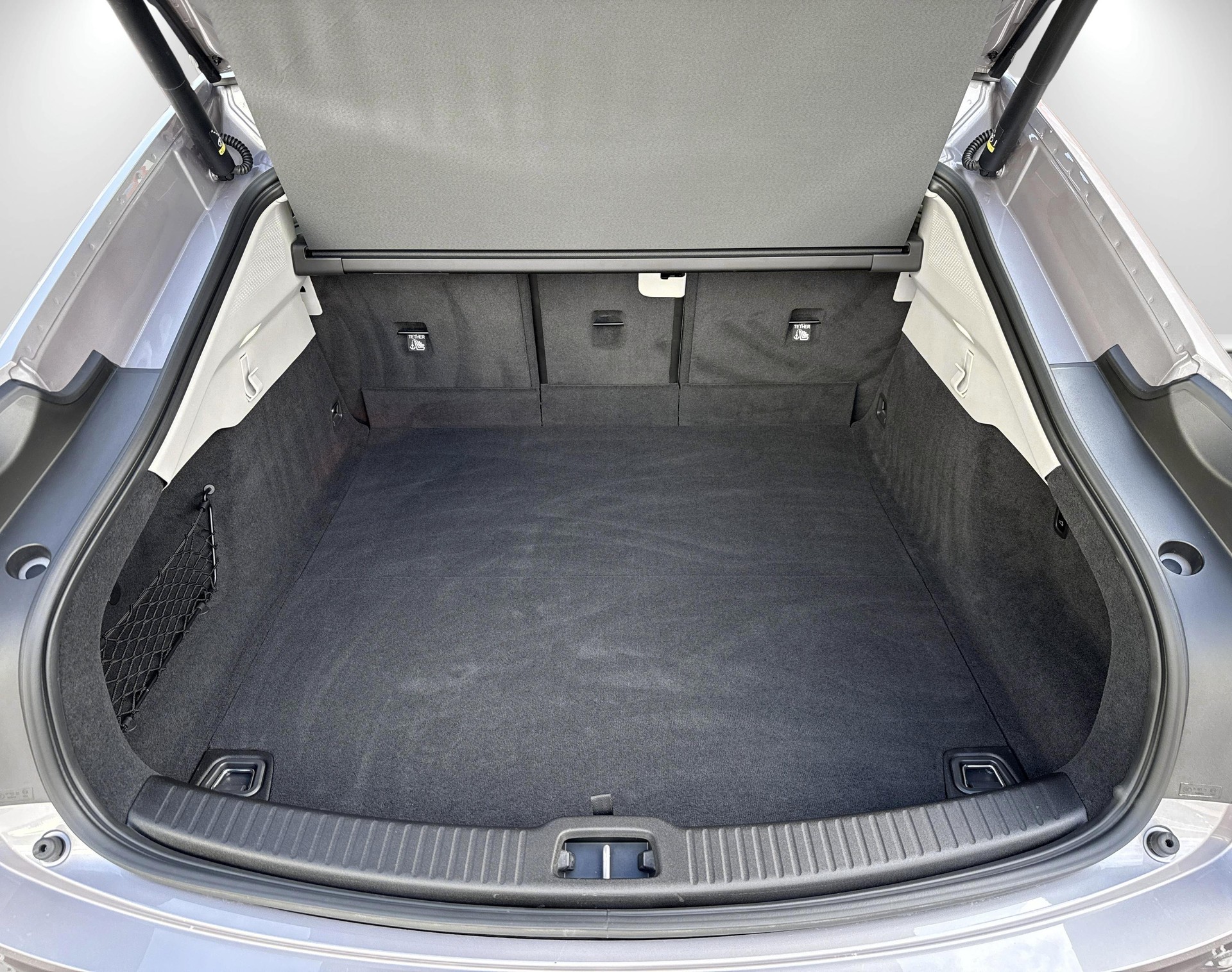 VOLVO ES90 Ultra-image-13