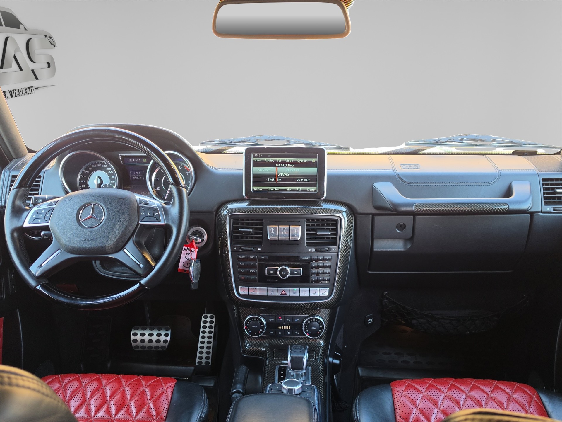 MERCEDES-BENZ G 63 AMG Automatic-image-11