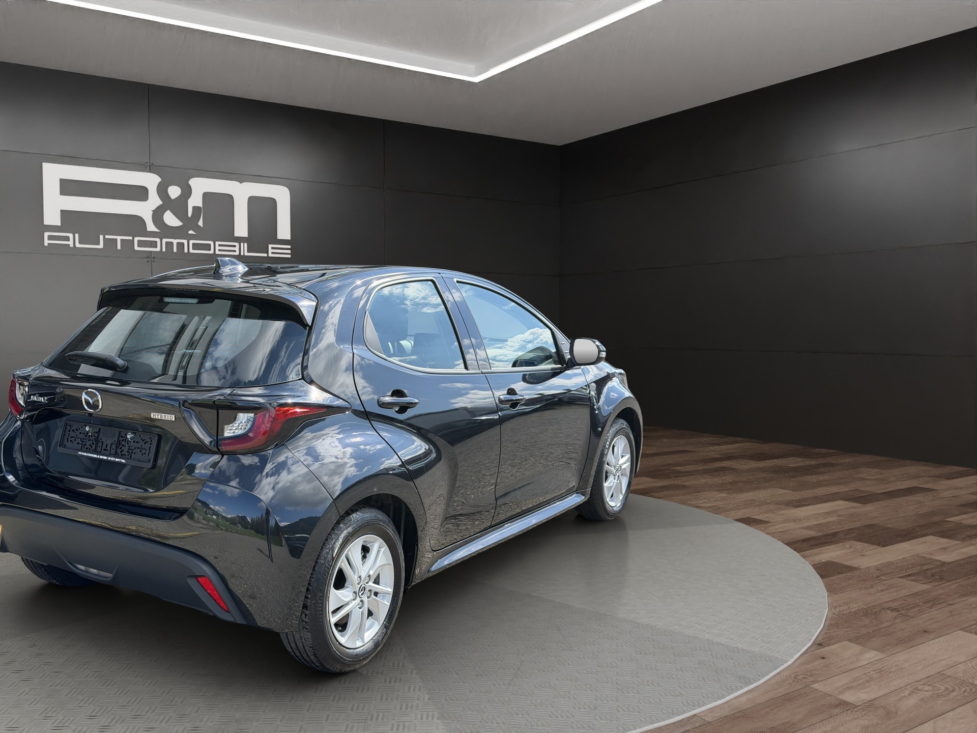 MAZDA 2 Hybrid 1.5 Centre-line-image-4